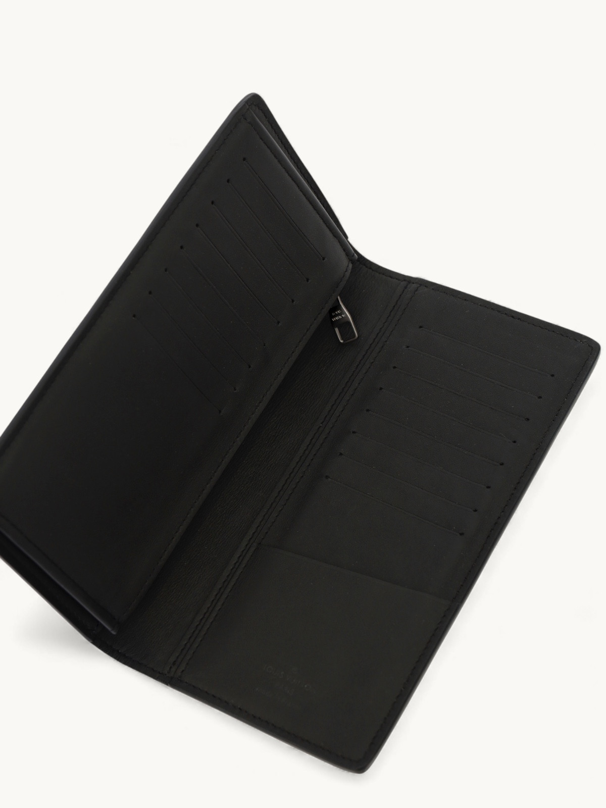 Louis Vuitton Wallet 4