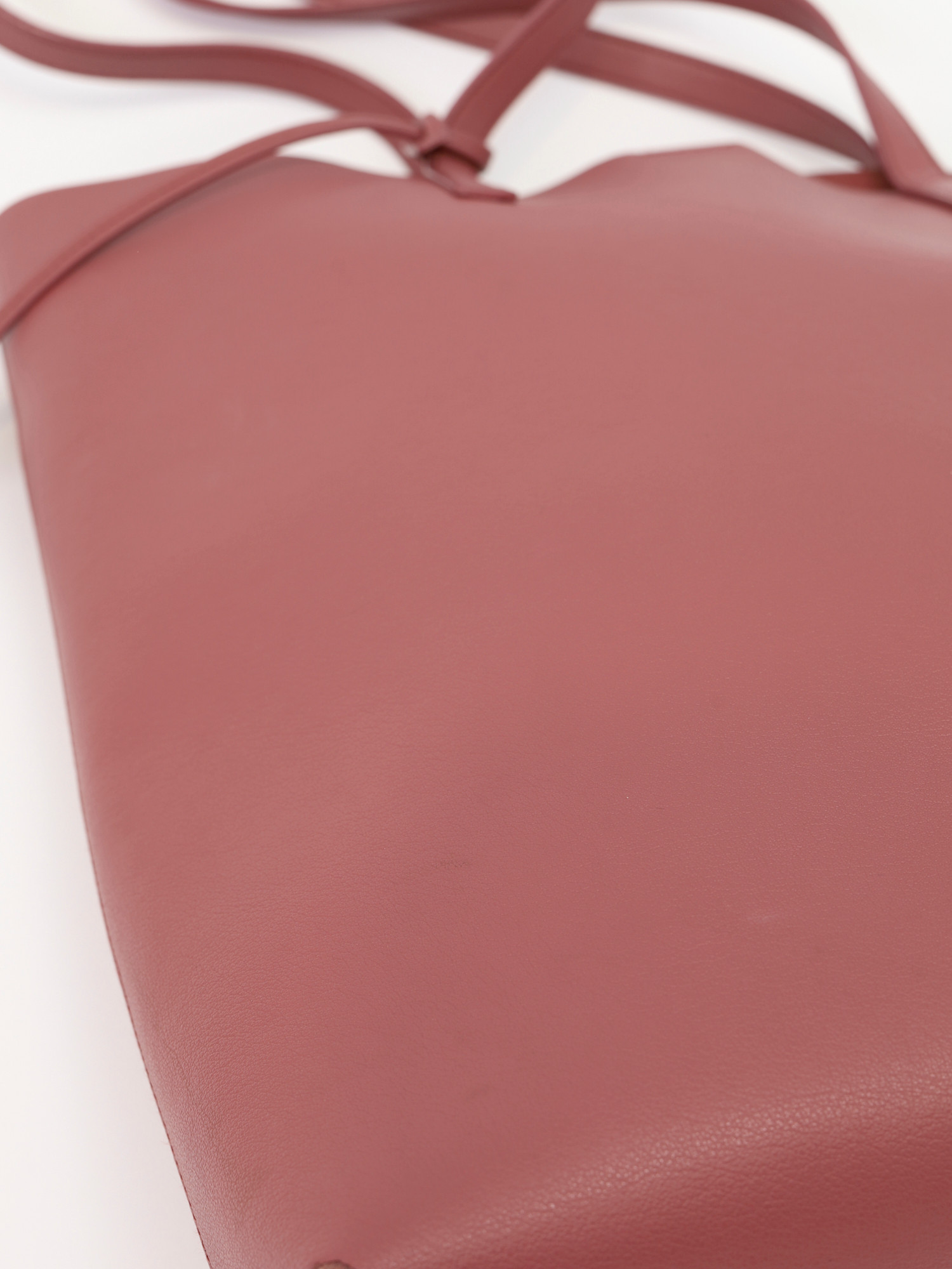 Saint Laurent Shopping  9