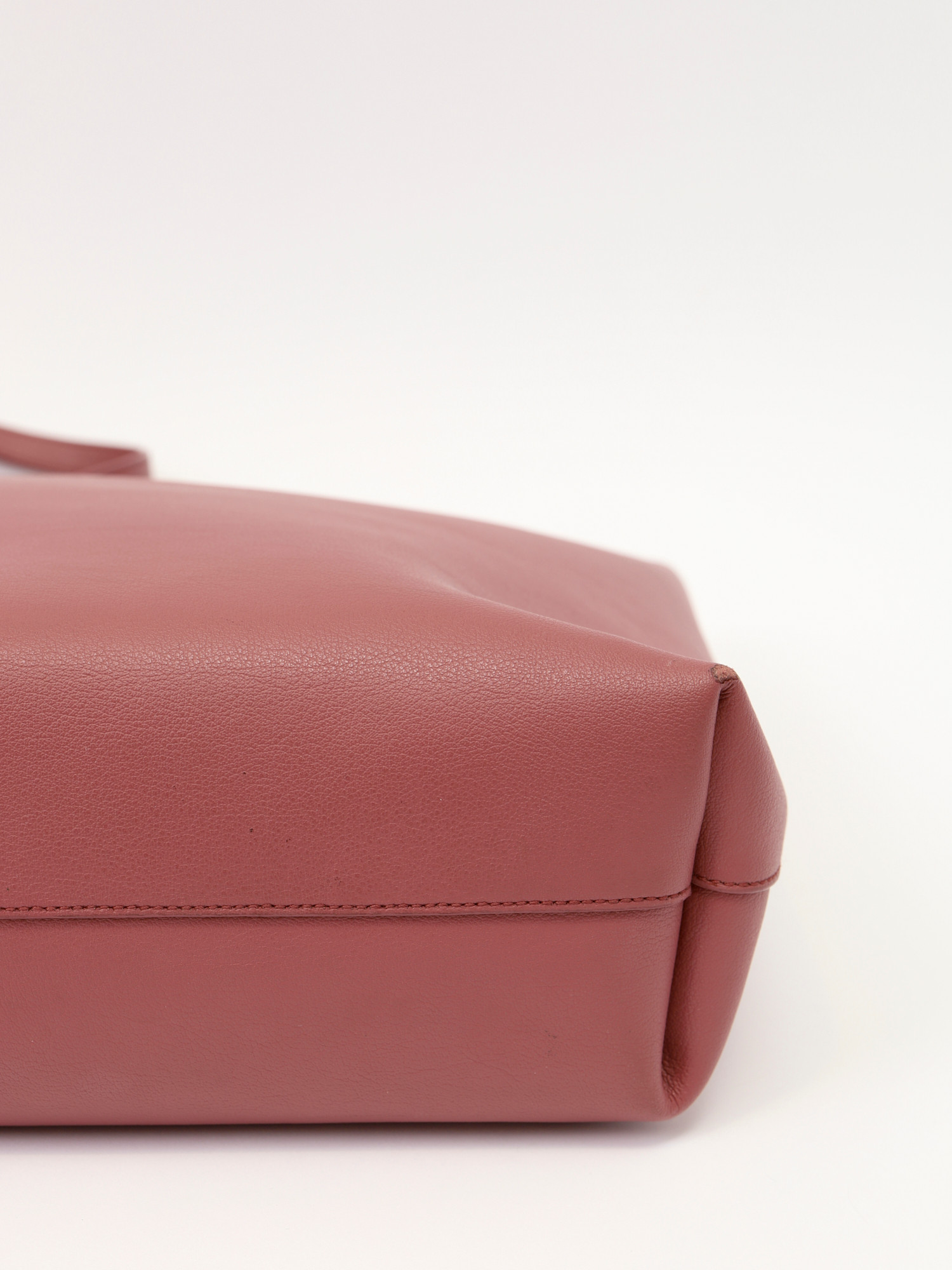 Saint Laurent Shopping  8