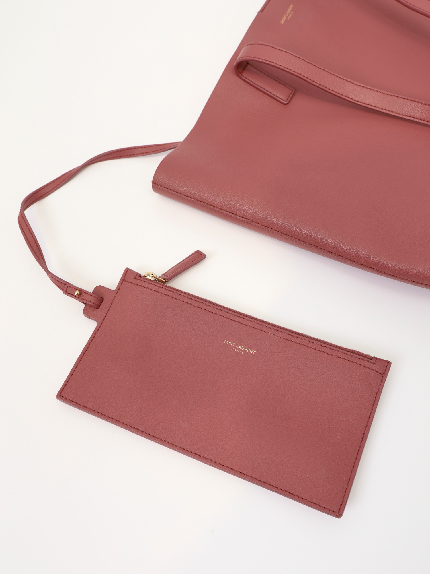 Saint Laurent Shopping  13