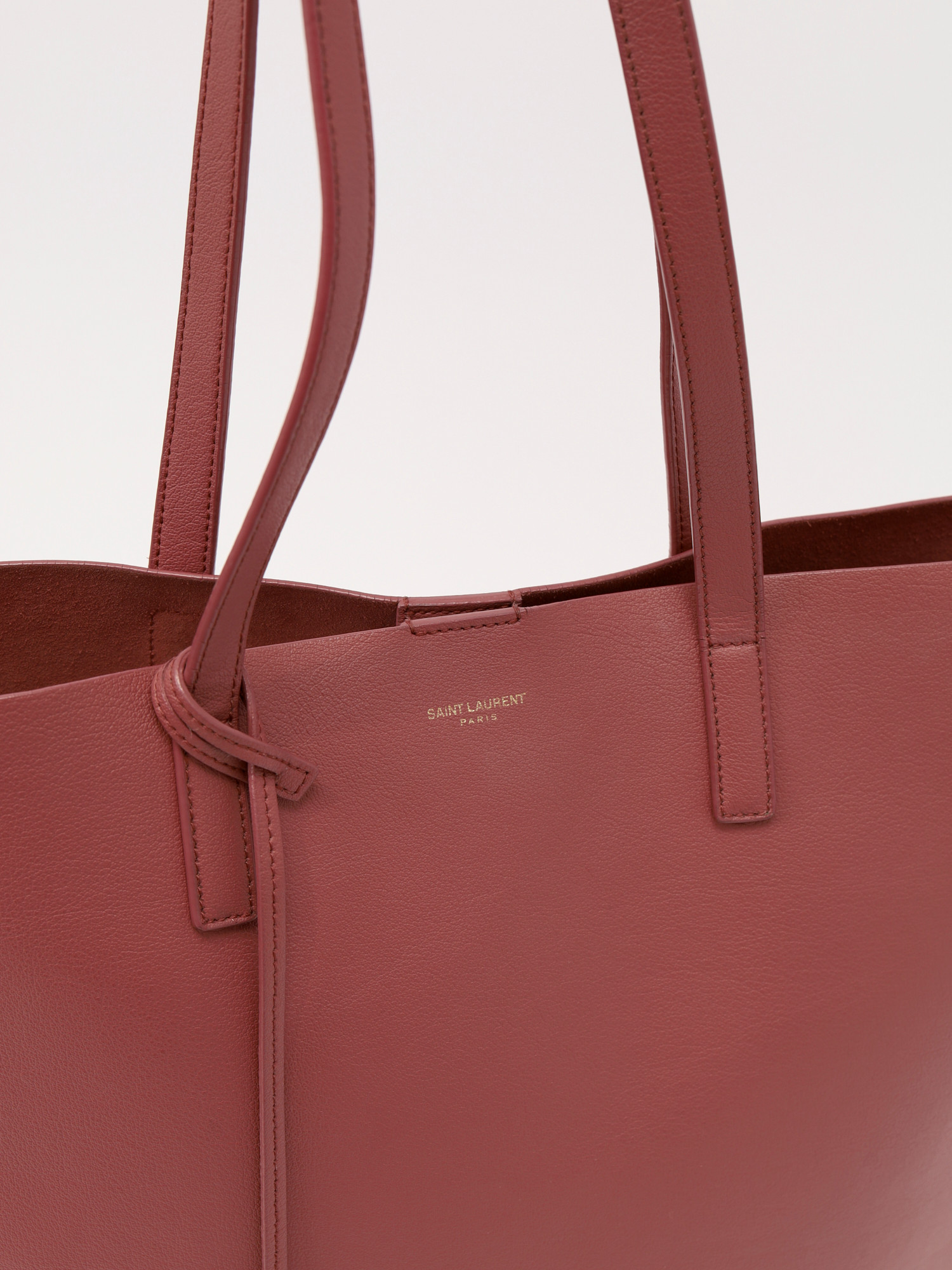 Saint Laurent Shopping  4