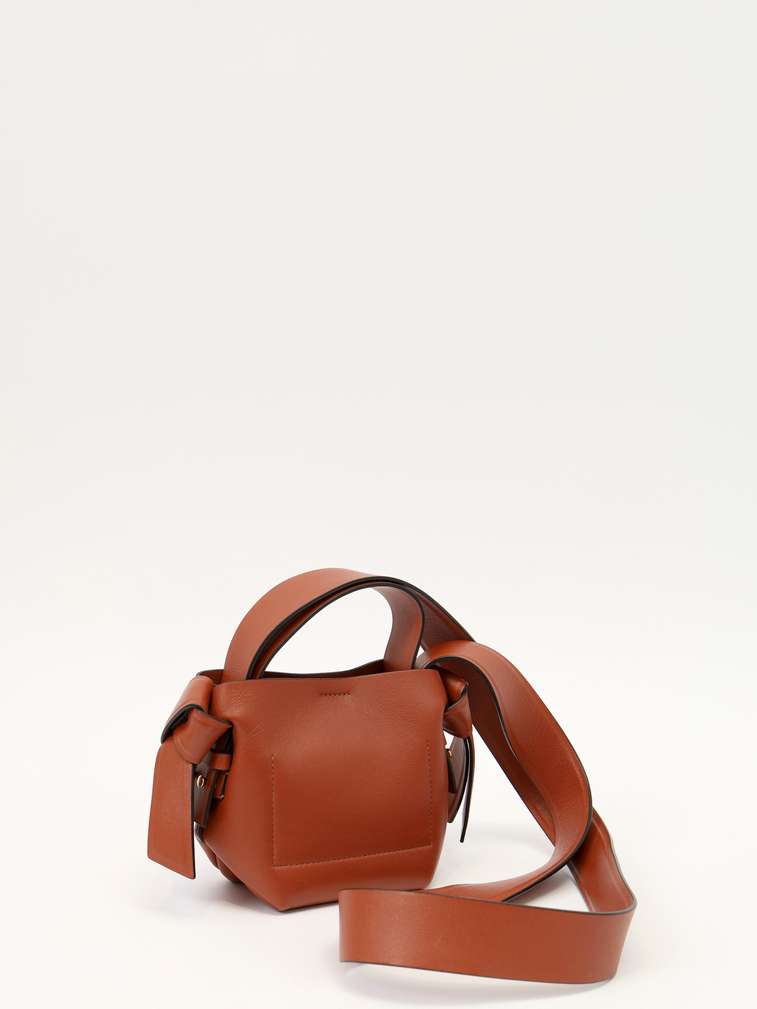 Acne Studios Musubi 3