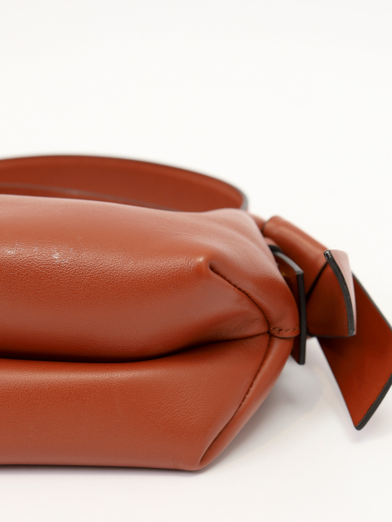 Acne Studios Musubi 9