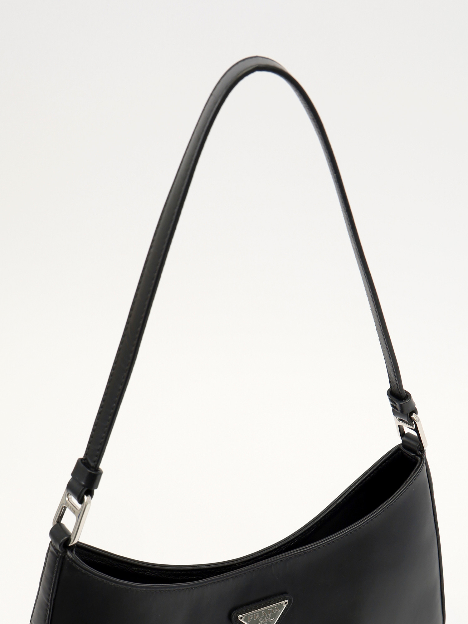 Prada Cleo 4