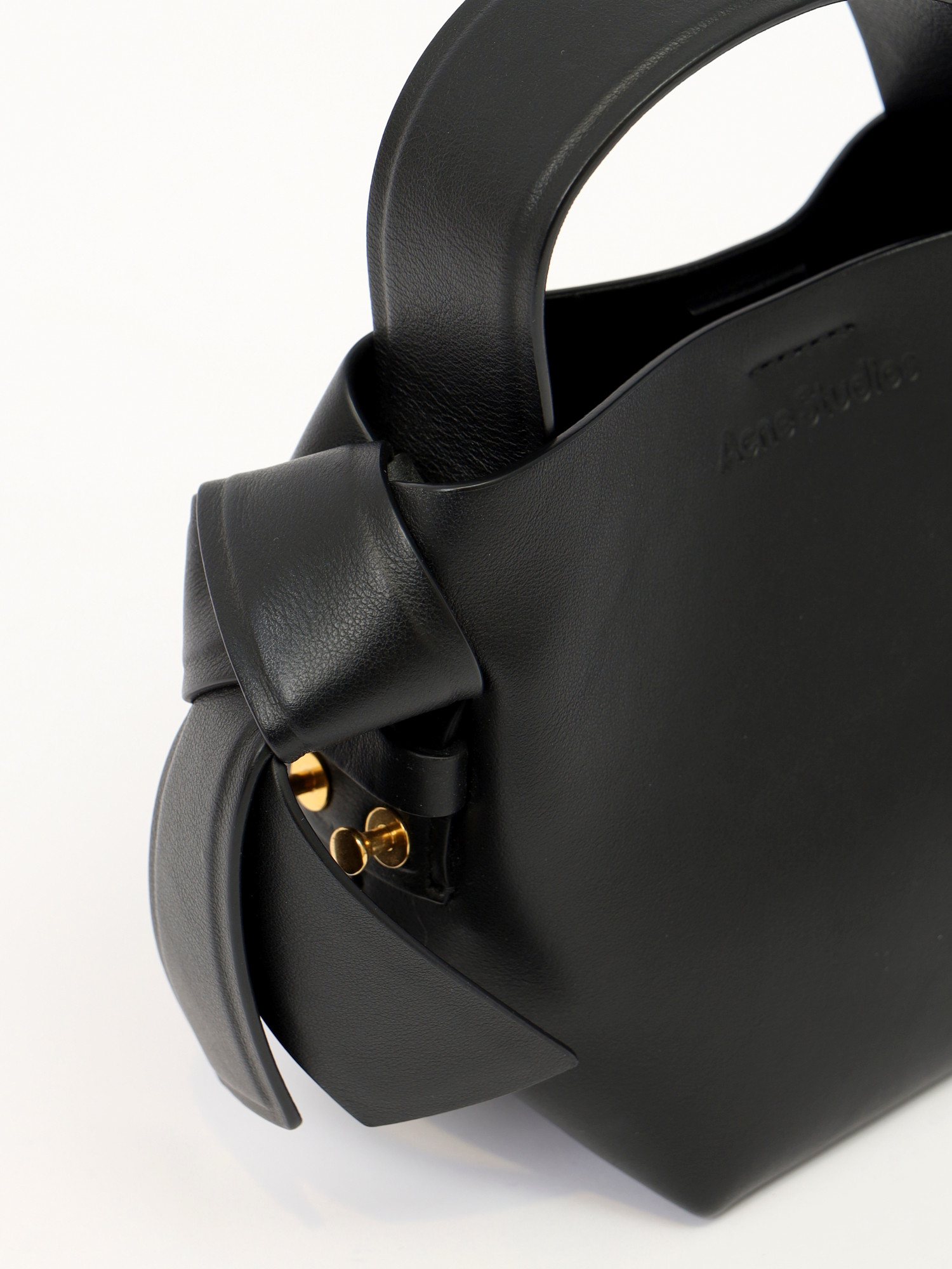 Acne Studios Musubi 5