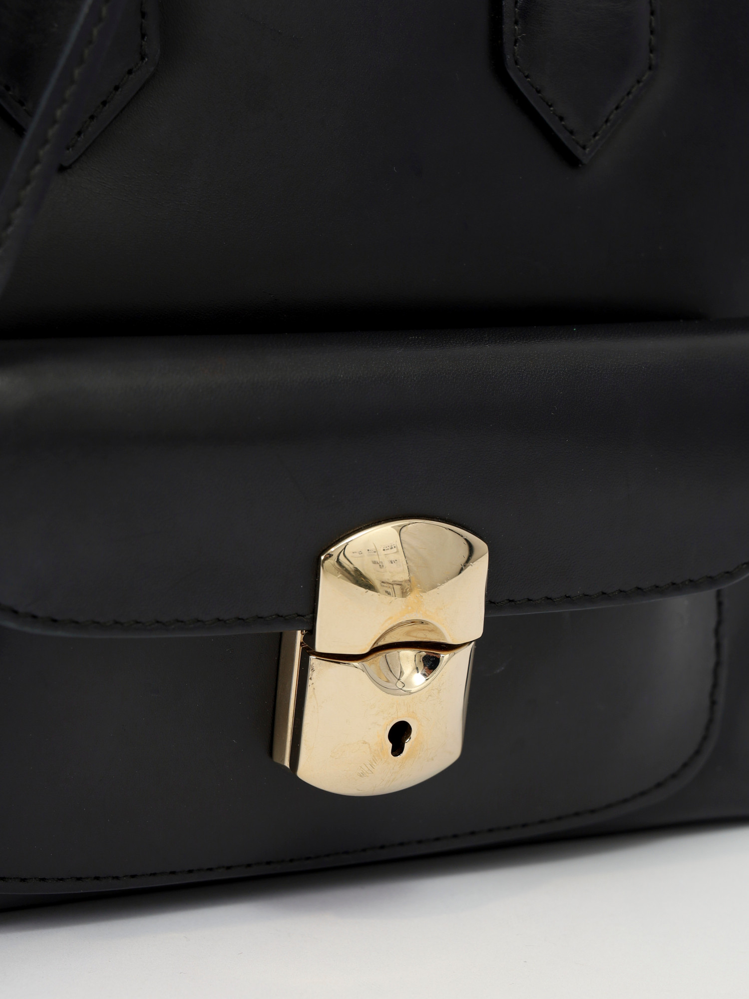 Balenciaga Leather Bag  5