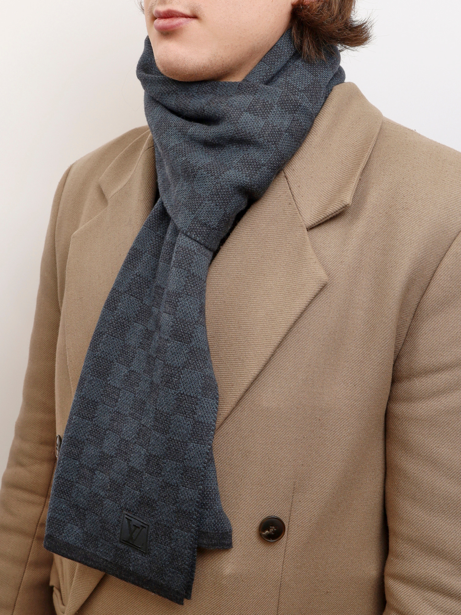 Louis Vuitton Scarf 1