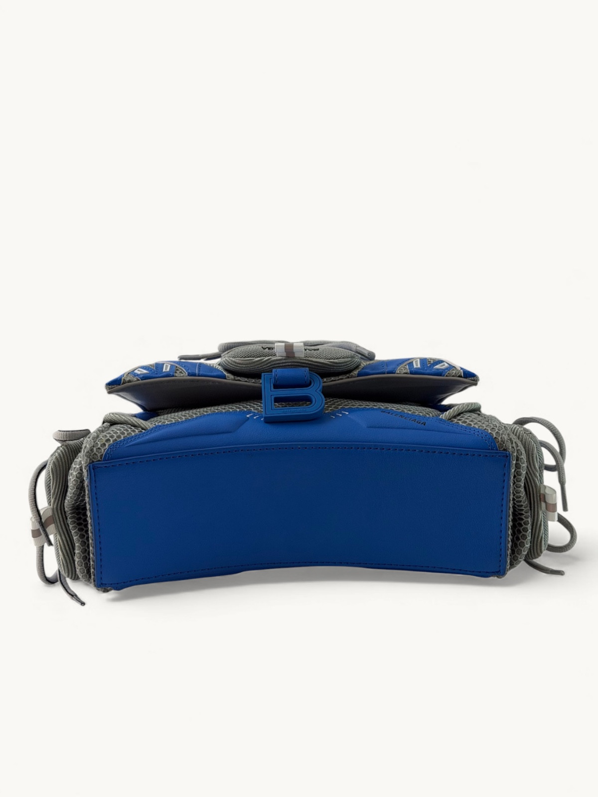 Balenciaga Sneakerhead 5