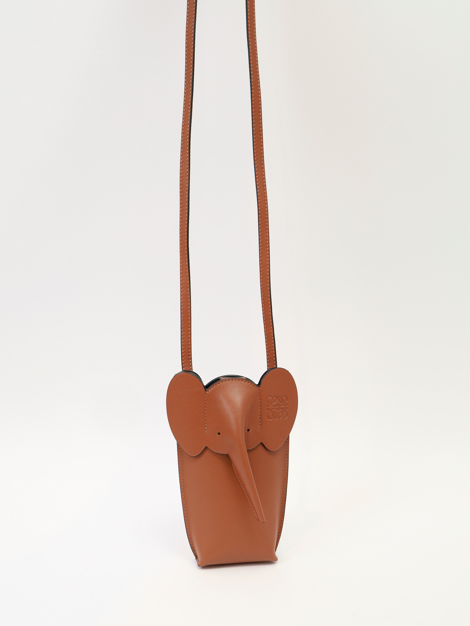 Loewe Elephant  5