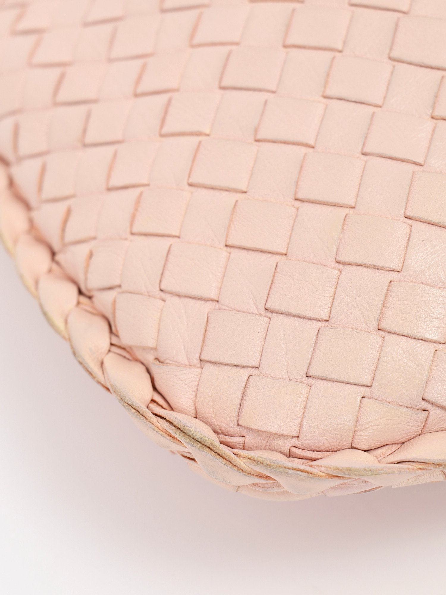 Bottega Veneta Hobo  9