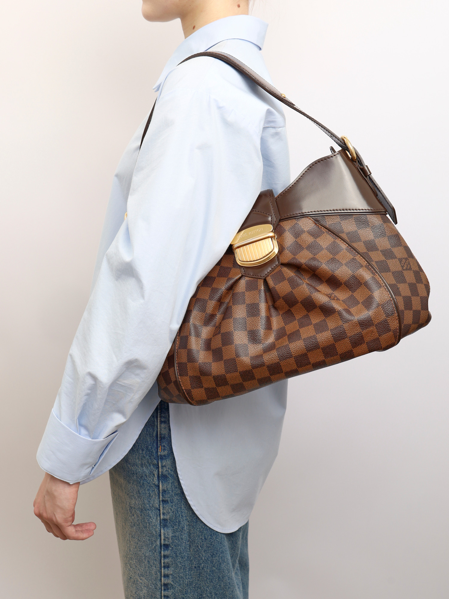 Louis Vuitton Sistina 1