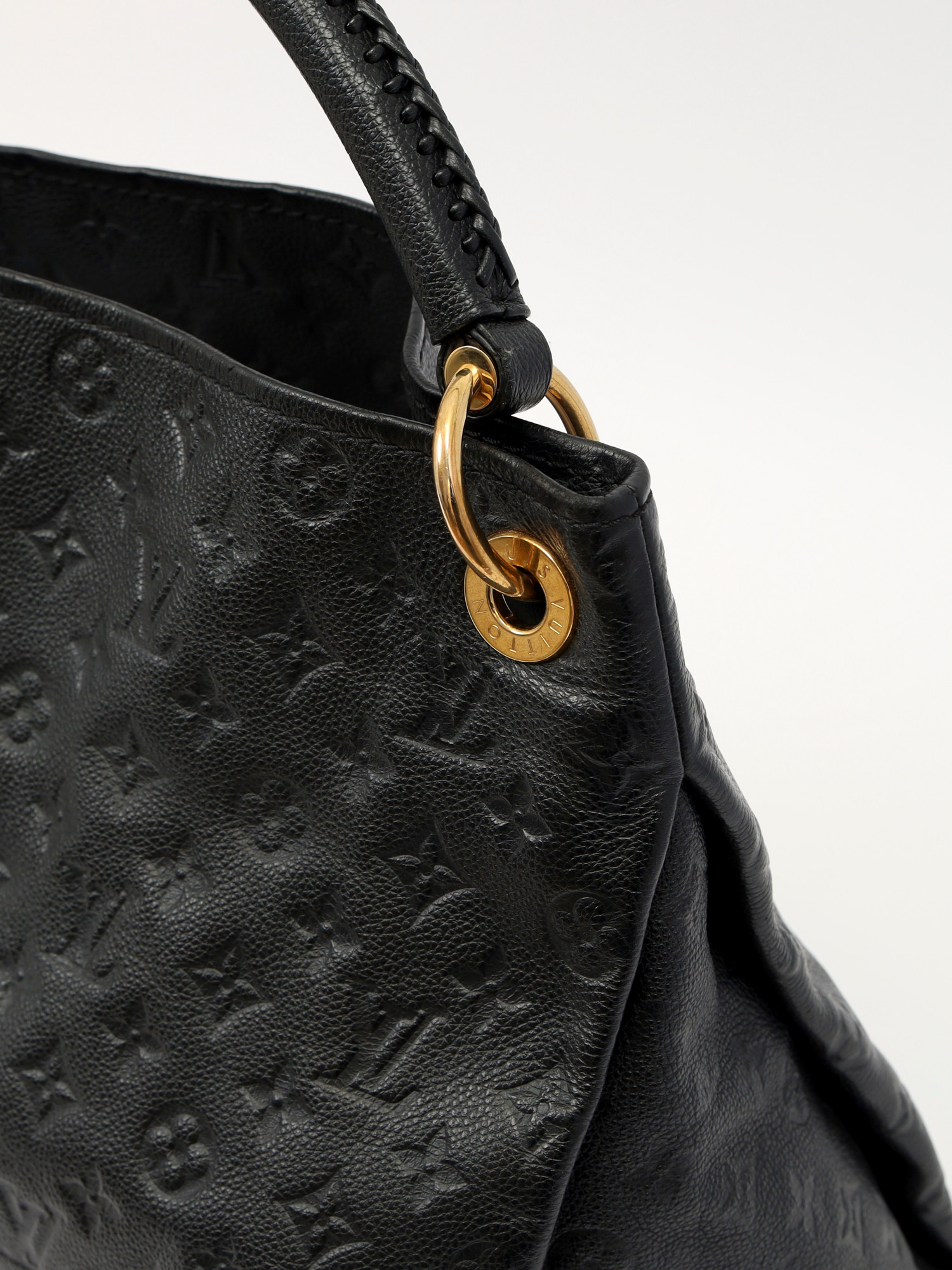 Louis Vuitton Artsy 6