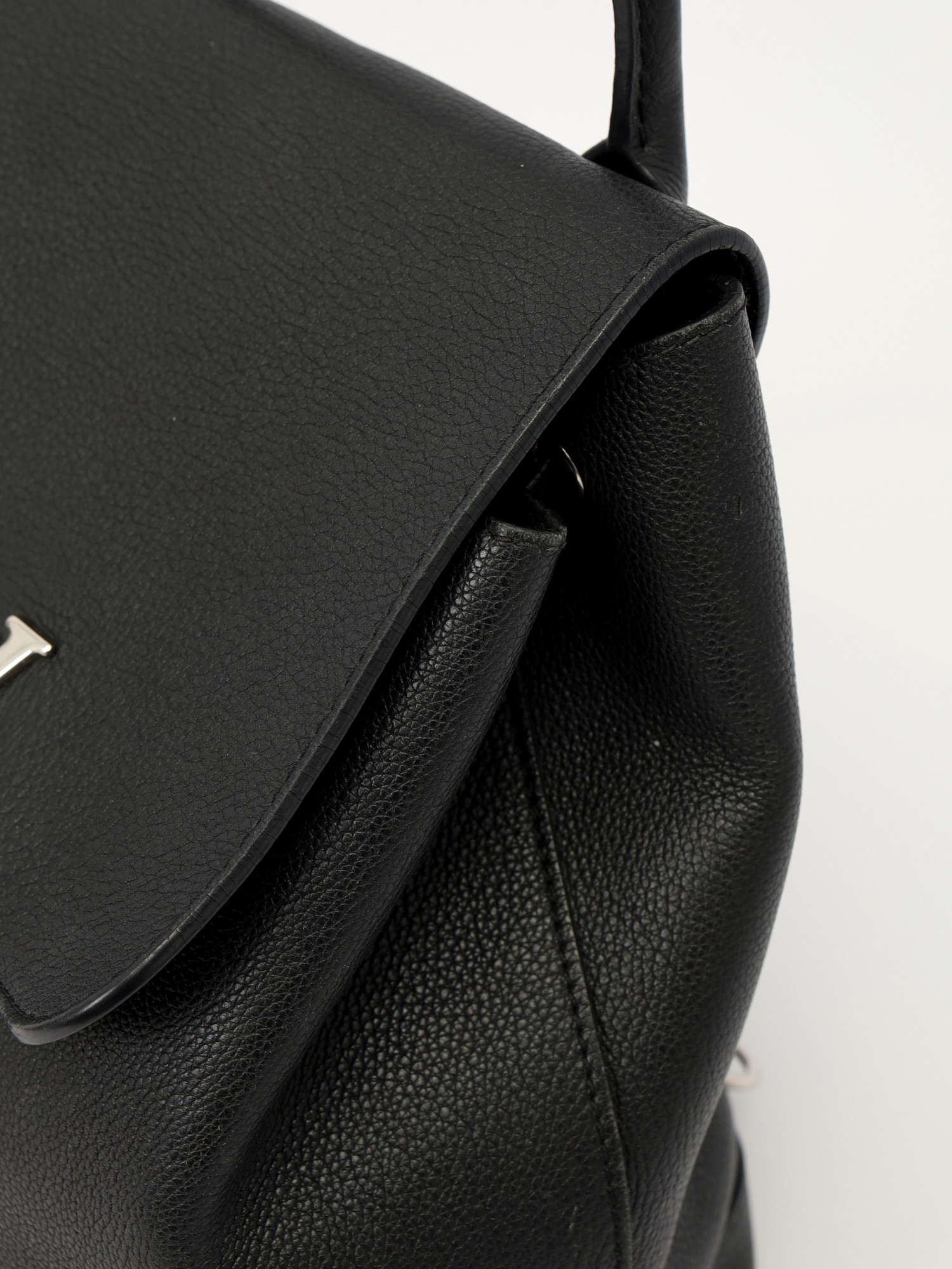 Louis Vuitton Lockme 7