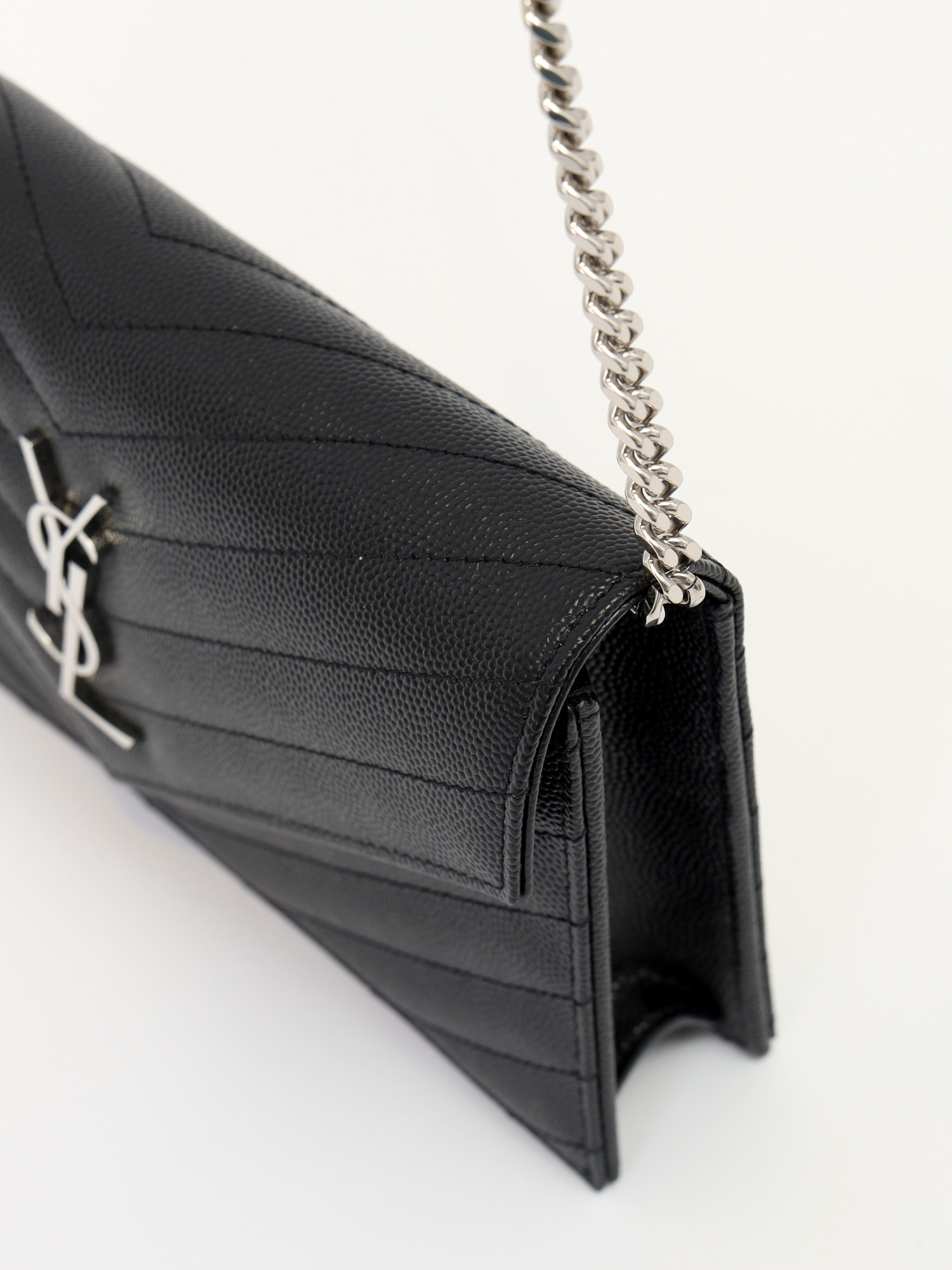 Сумки Saint Laurent Cassandre изображение #9