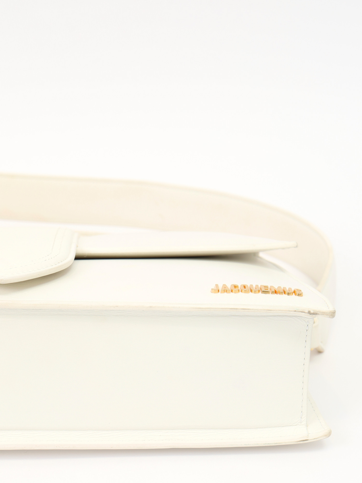 Jacquemus Le Bambinou 8