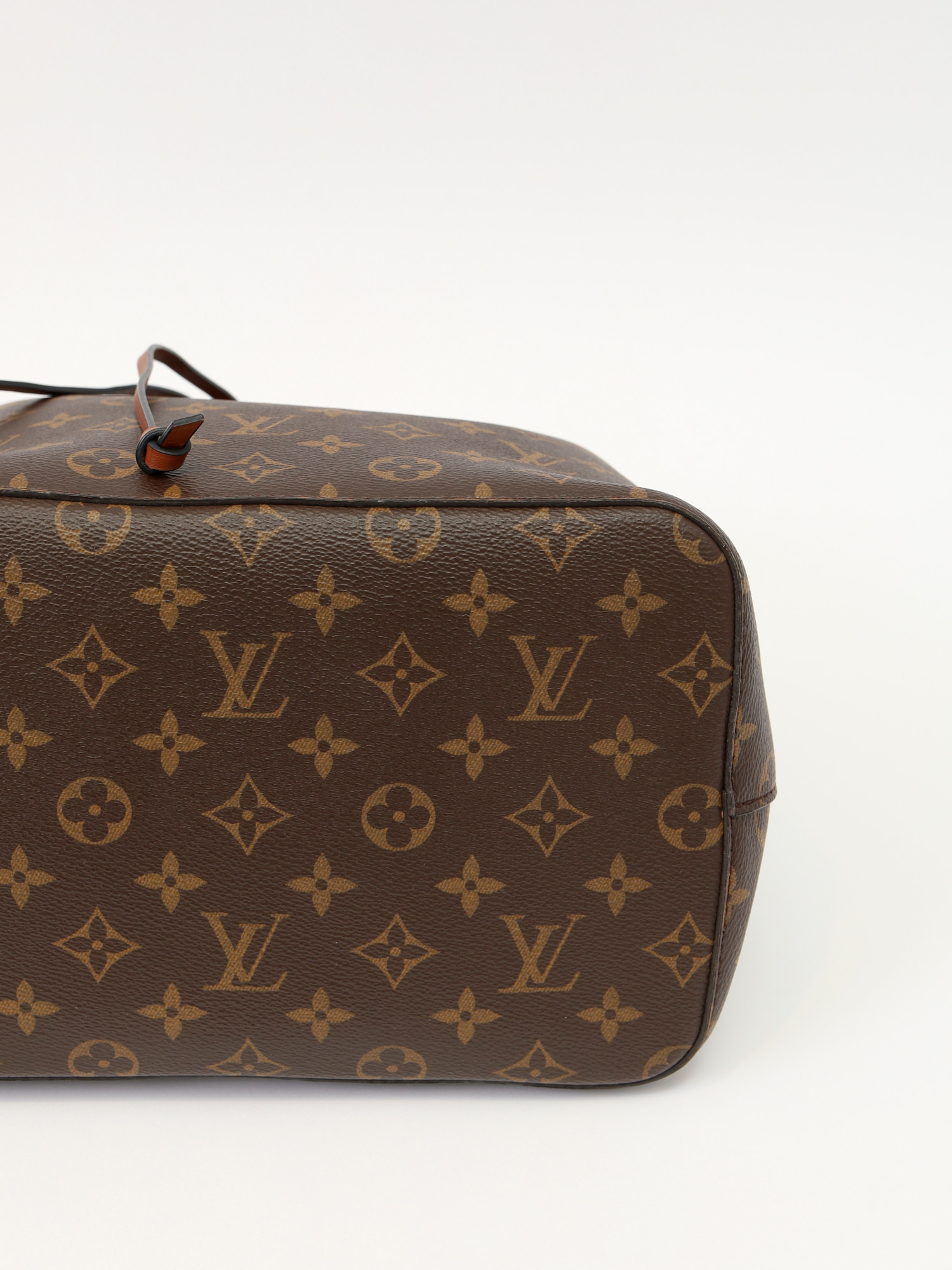 Сумки Louis Vuitton Neonoe изображение #10