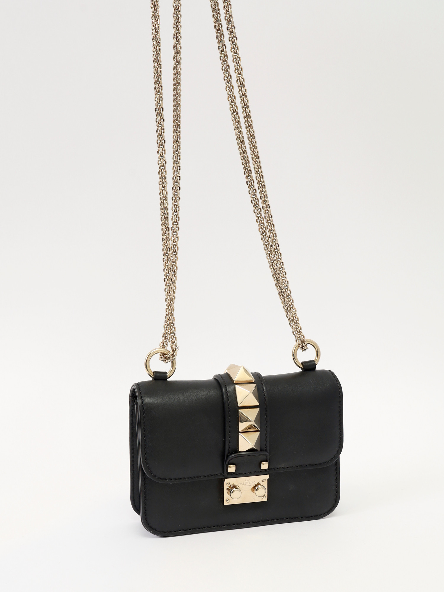 Valentino Glam lock 4