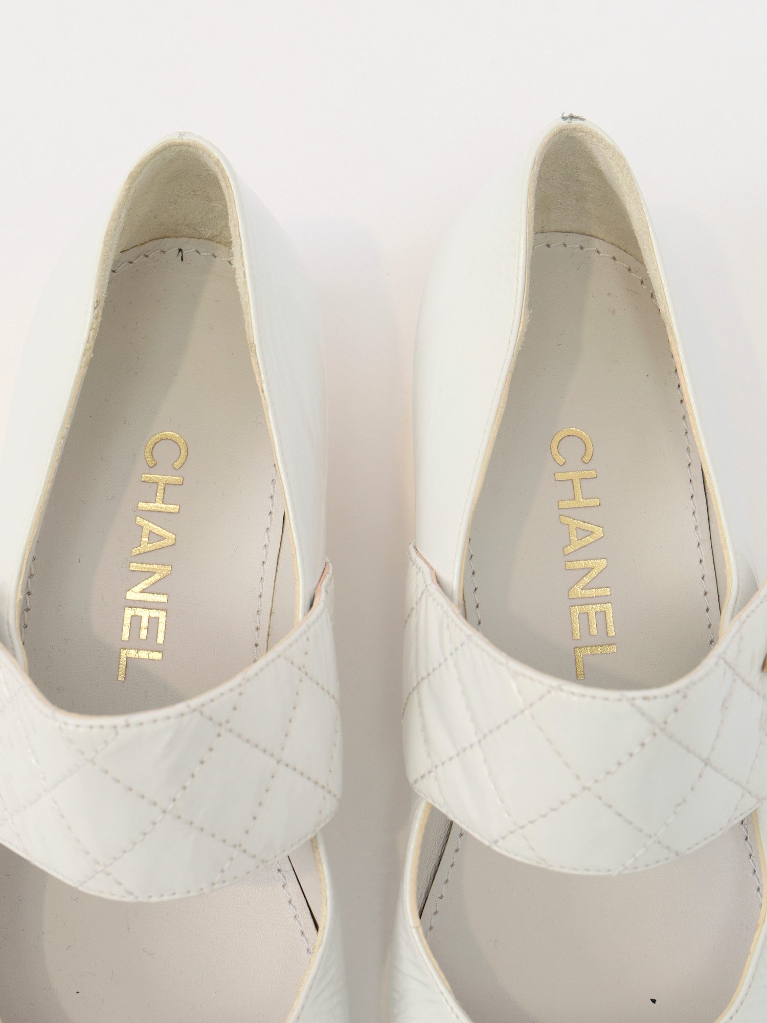 Chanel Shoes 38 7