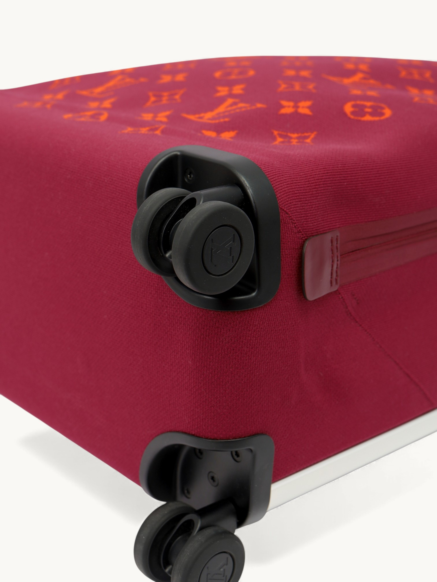 Louis Vuitton Horizon 11