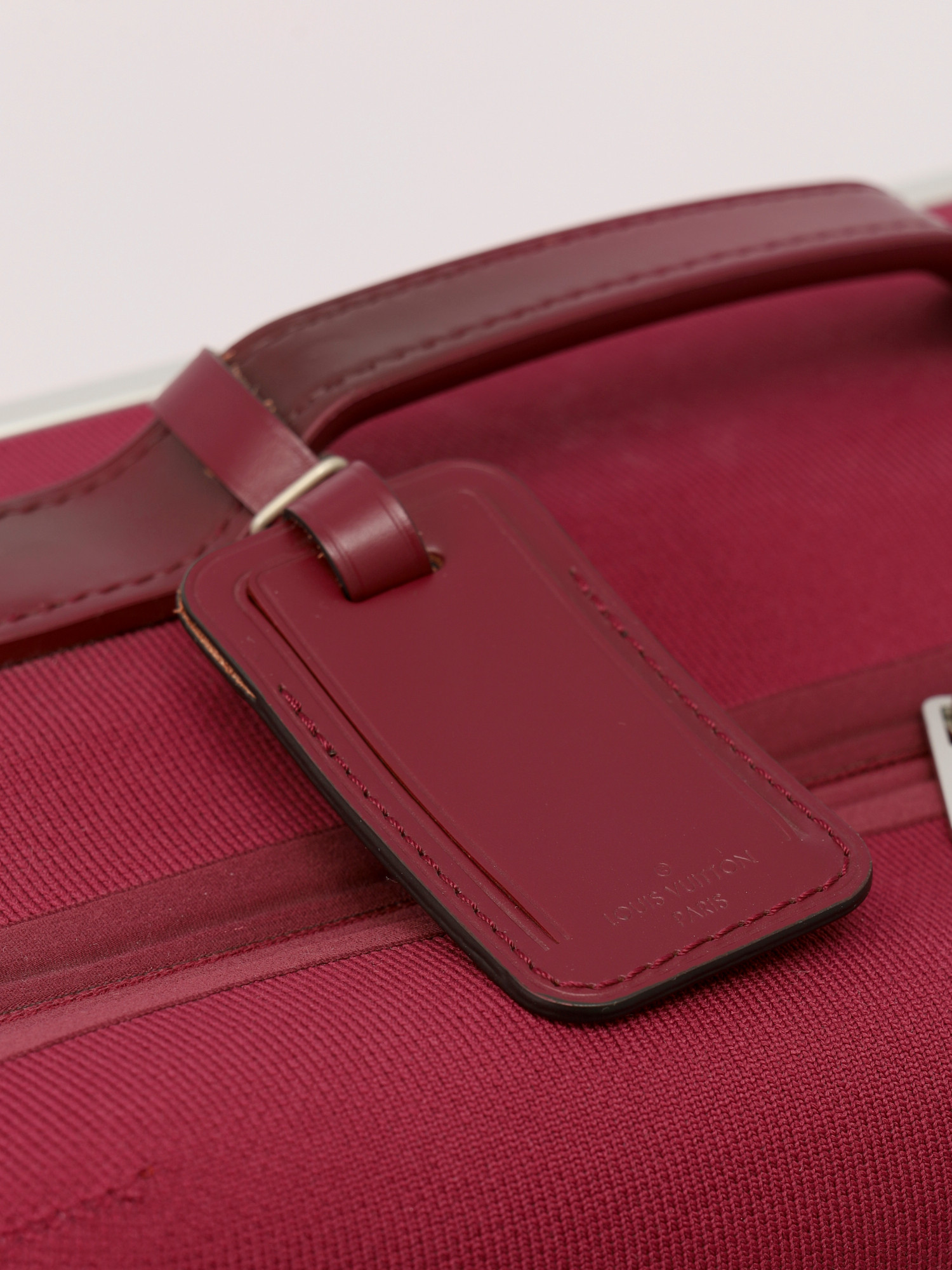 Louis Vuitton Horizon 4