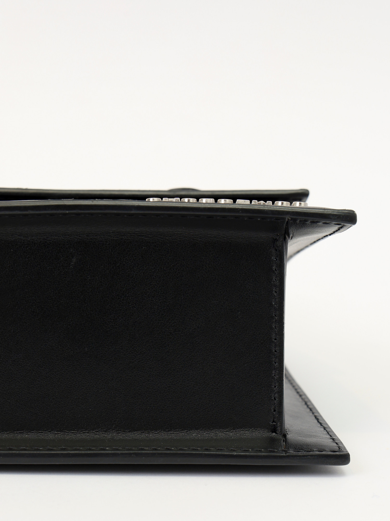 Jacquemus Le Chiquito  9