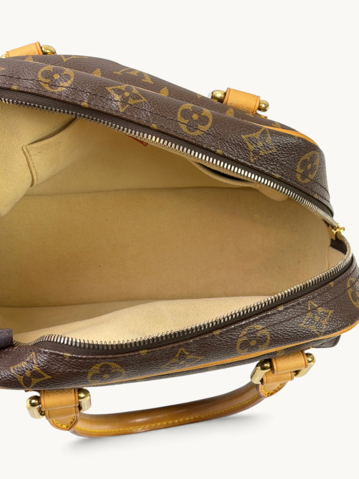 Сумки Louis Vuitton Manhattan изображение #10
