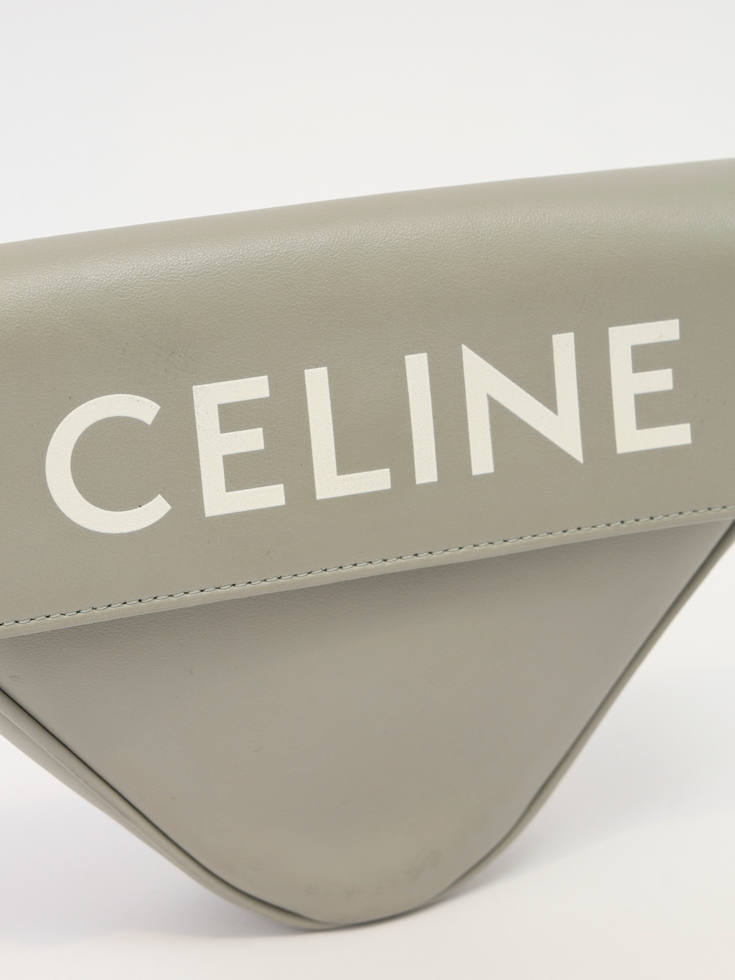 Сумки Celine Triangle изображение #6