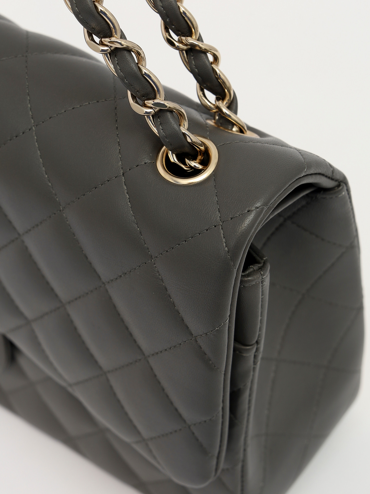 Chanel Timeless Classic 8