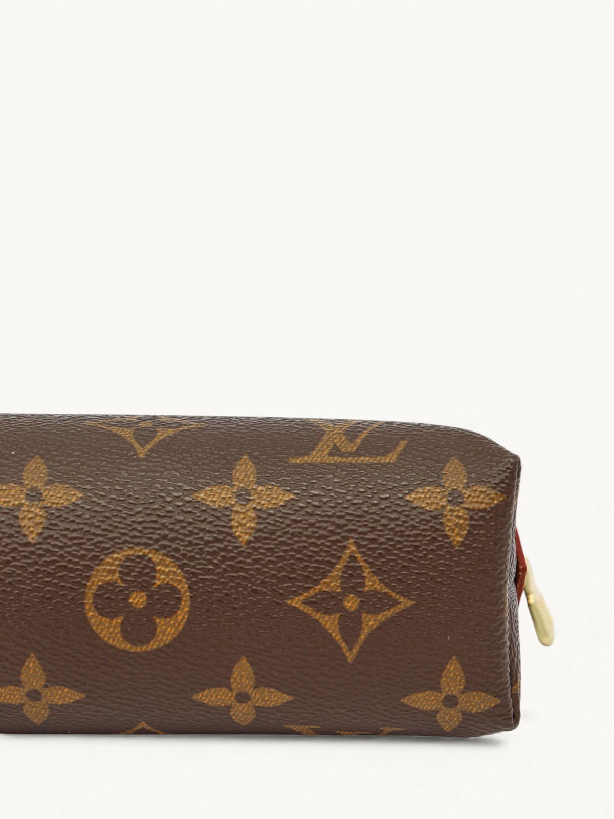 Louis Vuitton Case 7