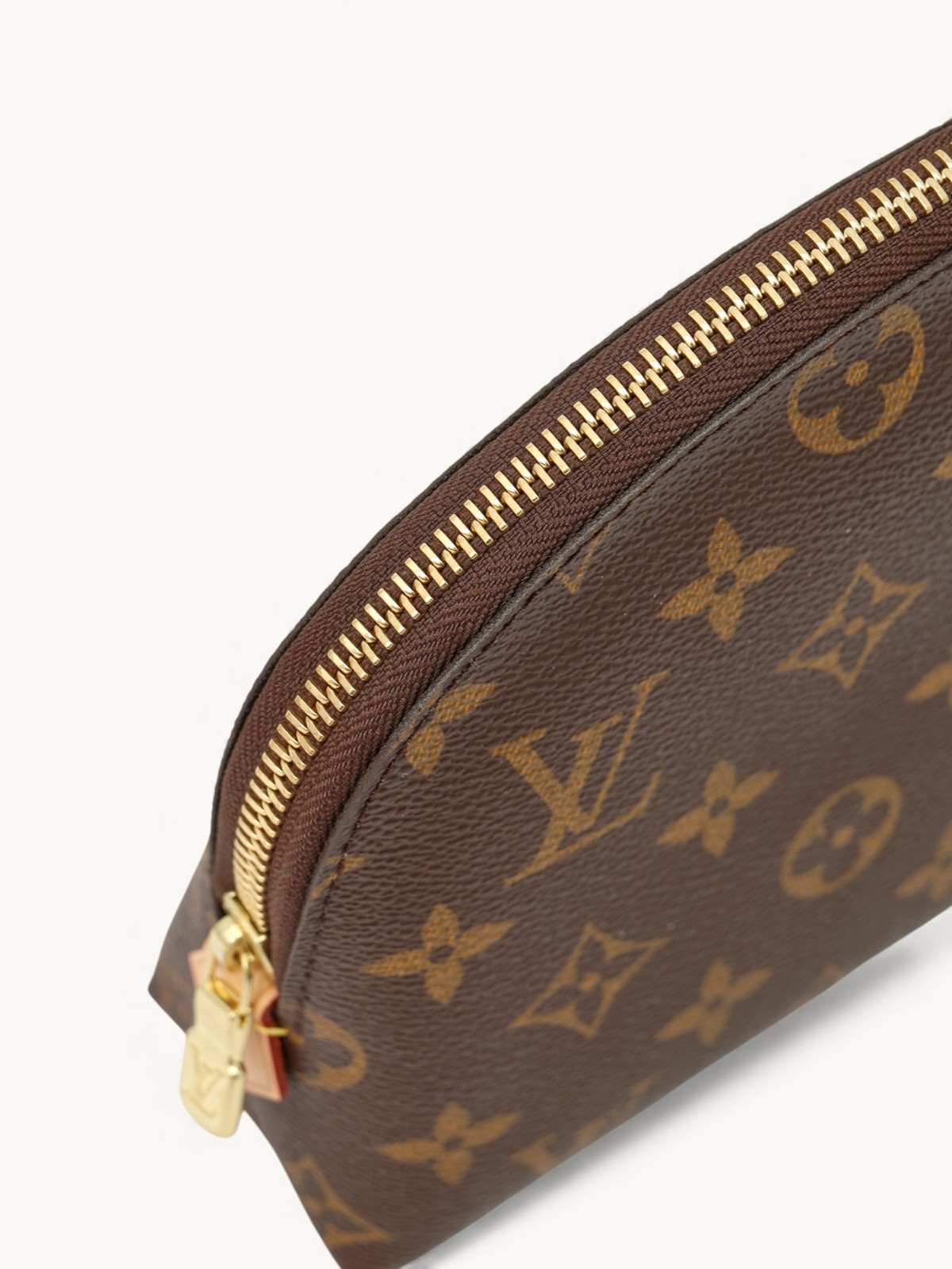 Louis Vuitton Case 4