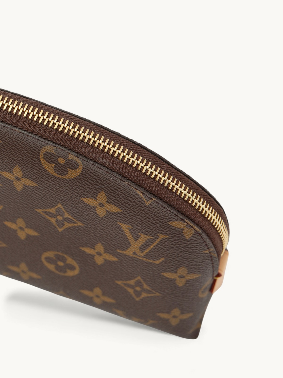 Louis Vuitton Case 5