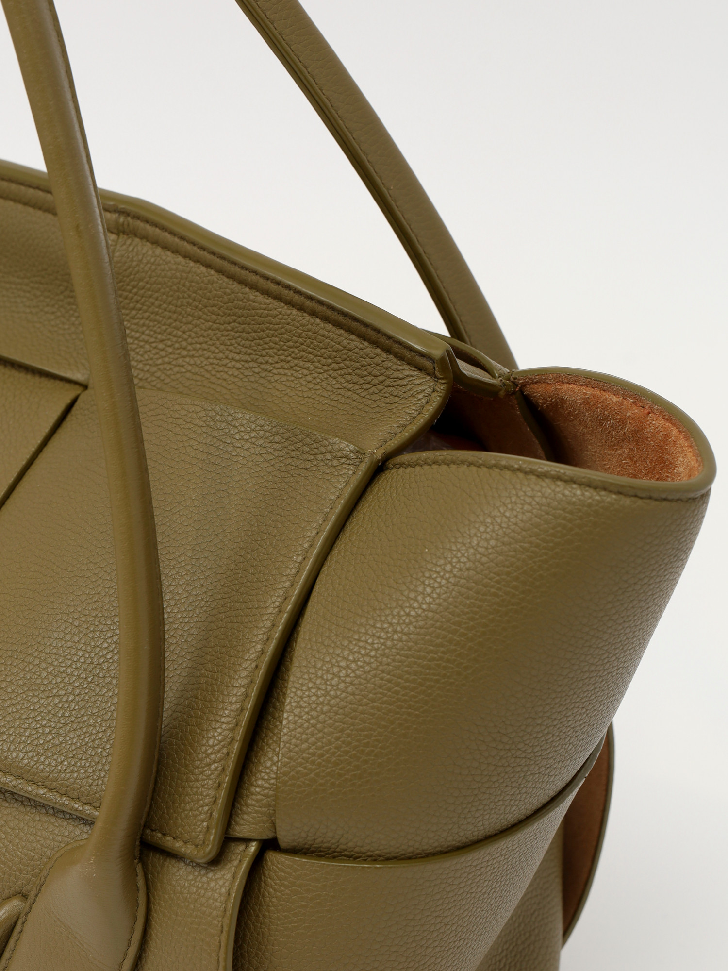 Bottega Veneta Arco 6