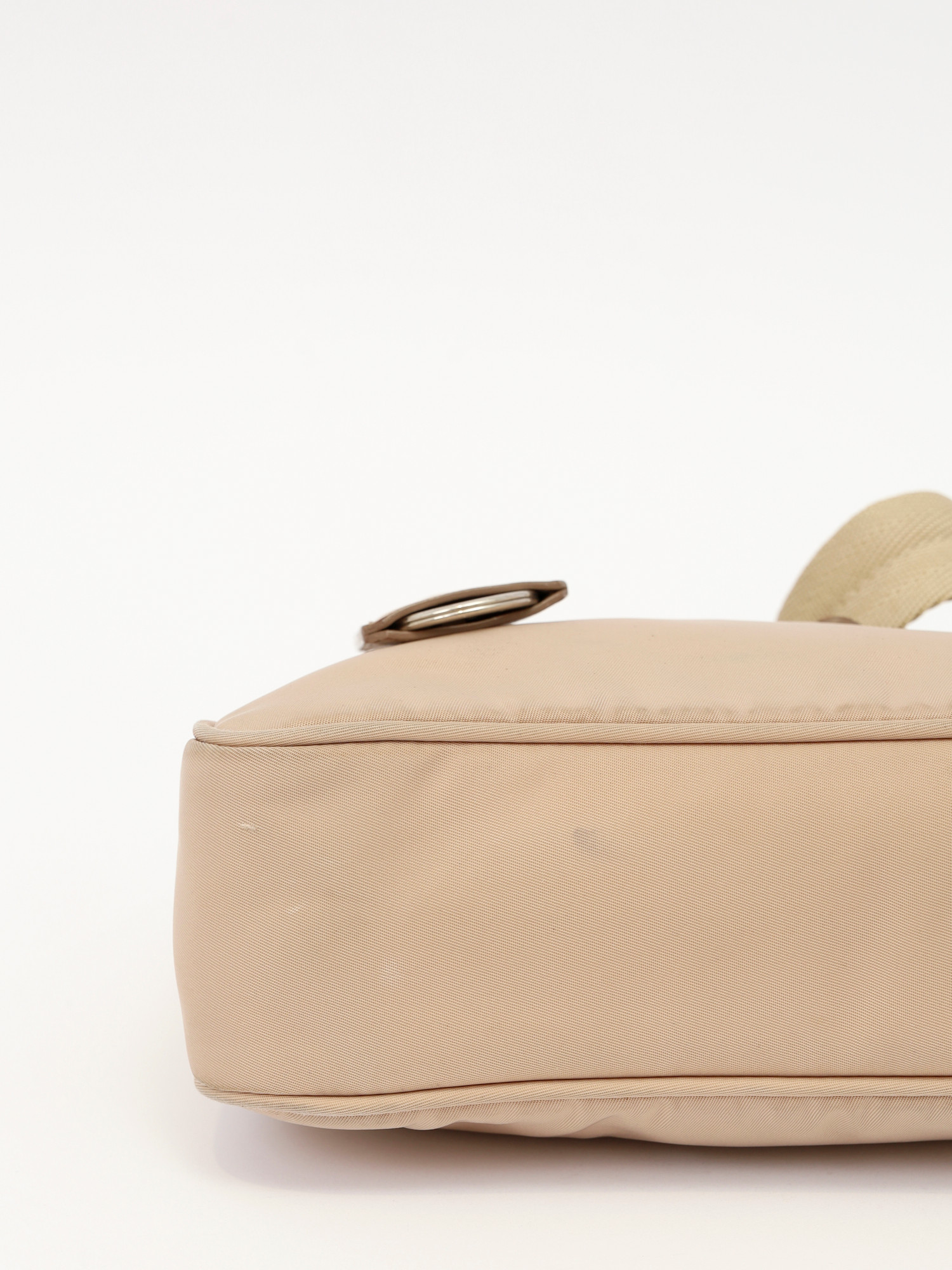 Prada Re-Edition 2000 9