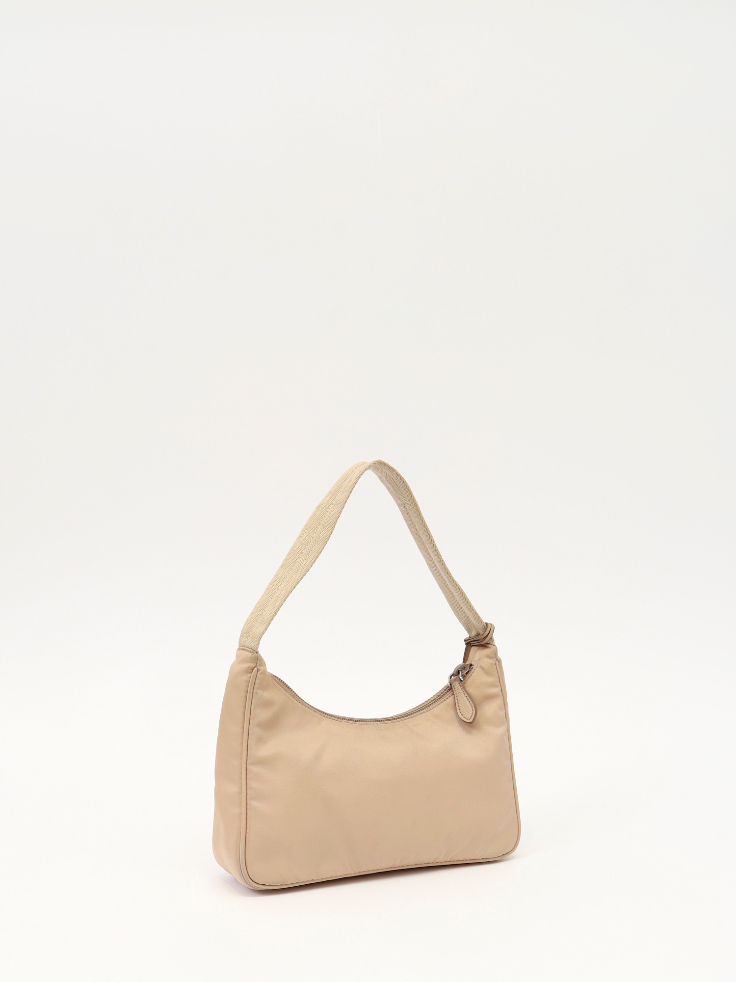 Prada Re-Edition 2000 3