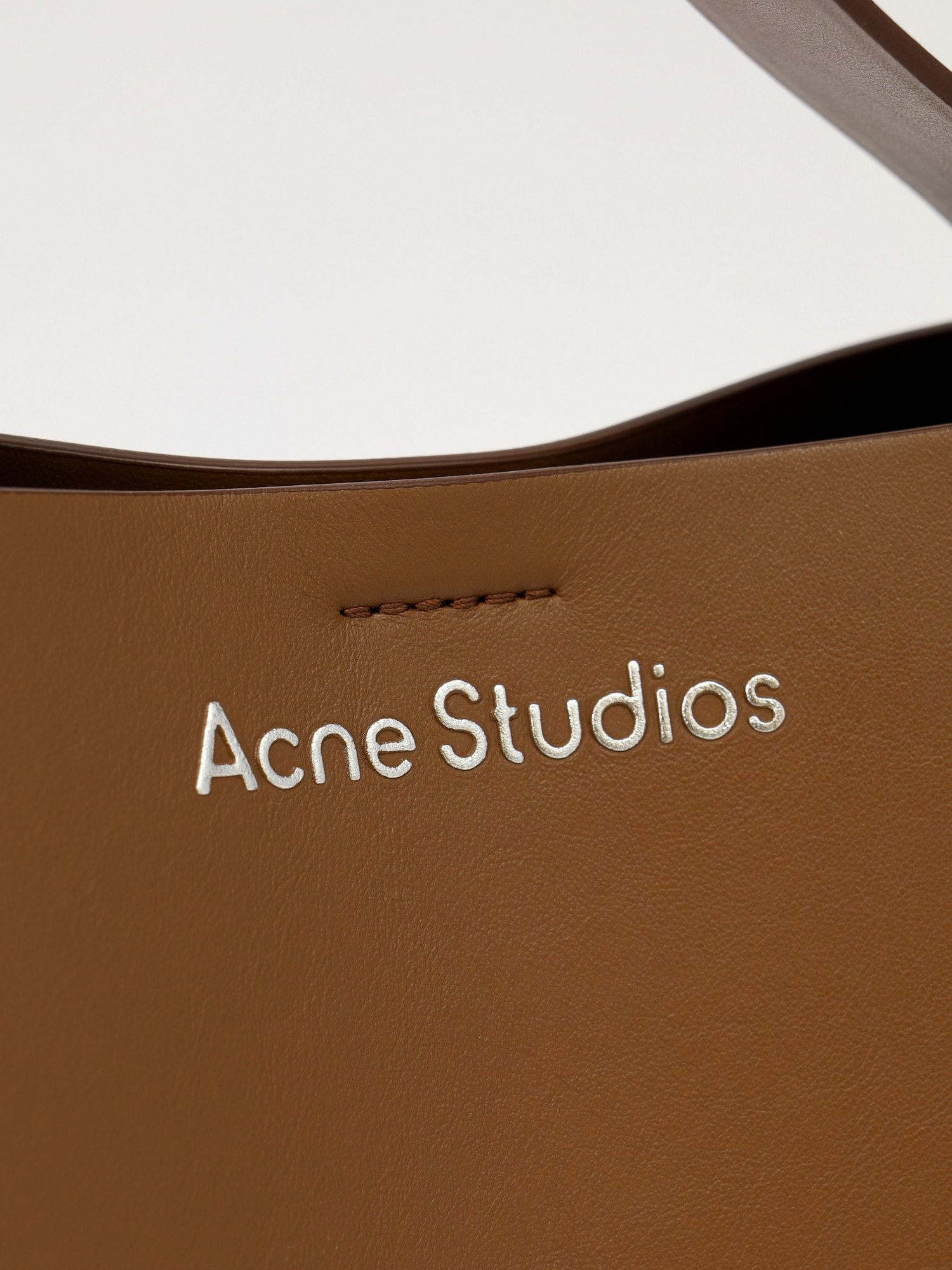 Acne Studios Musubi 5
