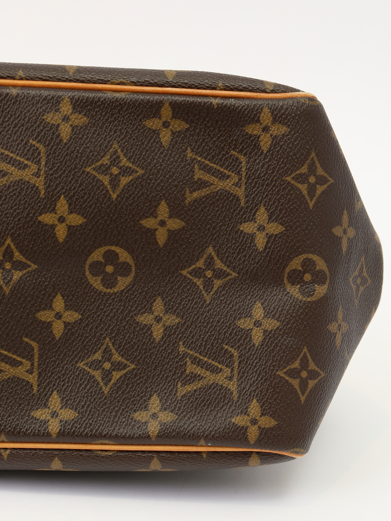 Louis Vuitton Batignolles 9