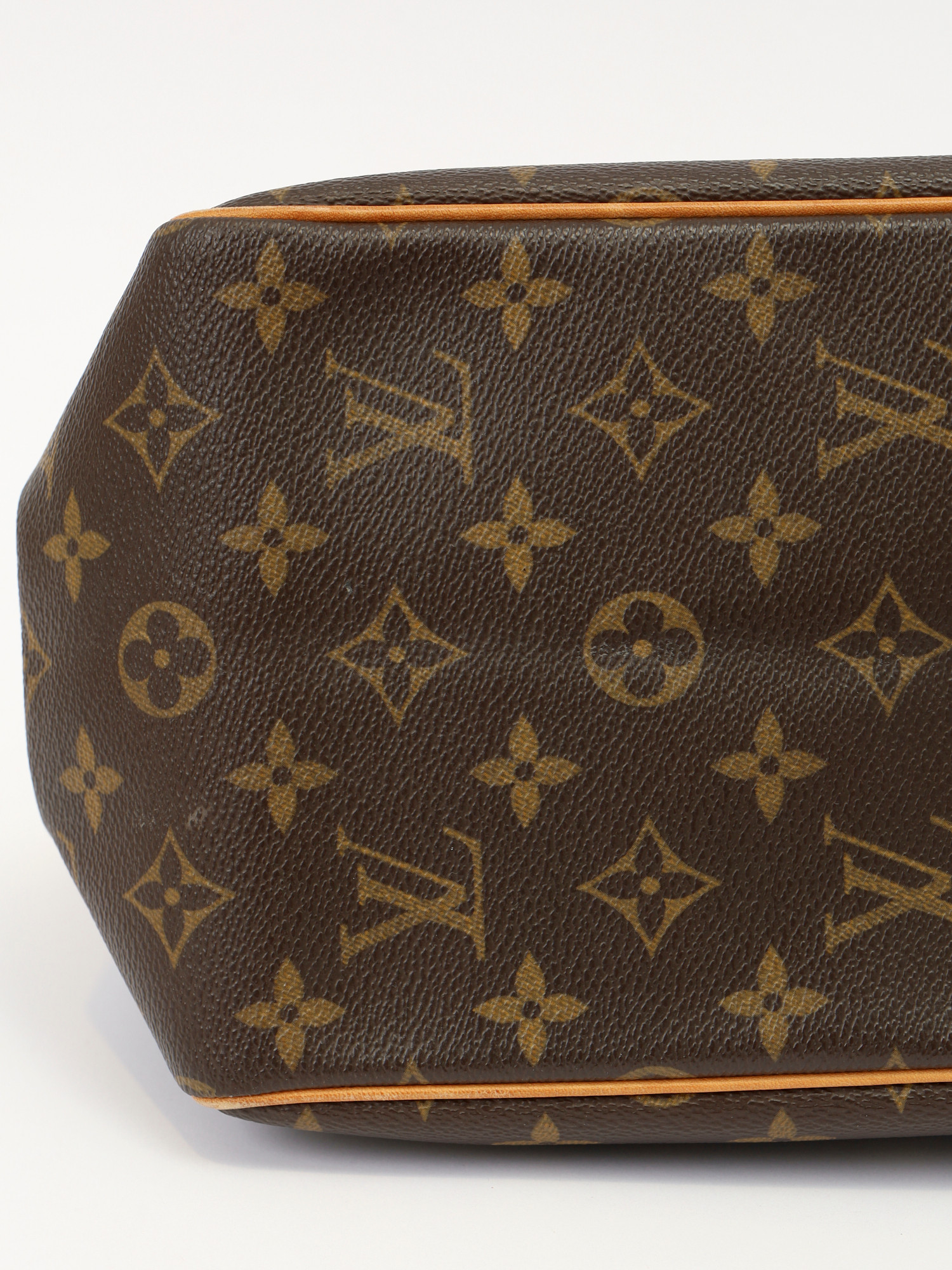 Louis Vuitton Batignolles 8