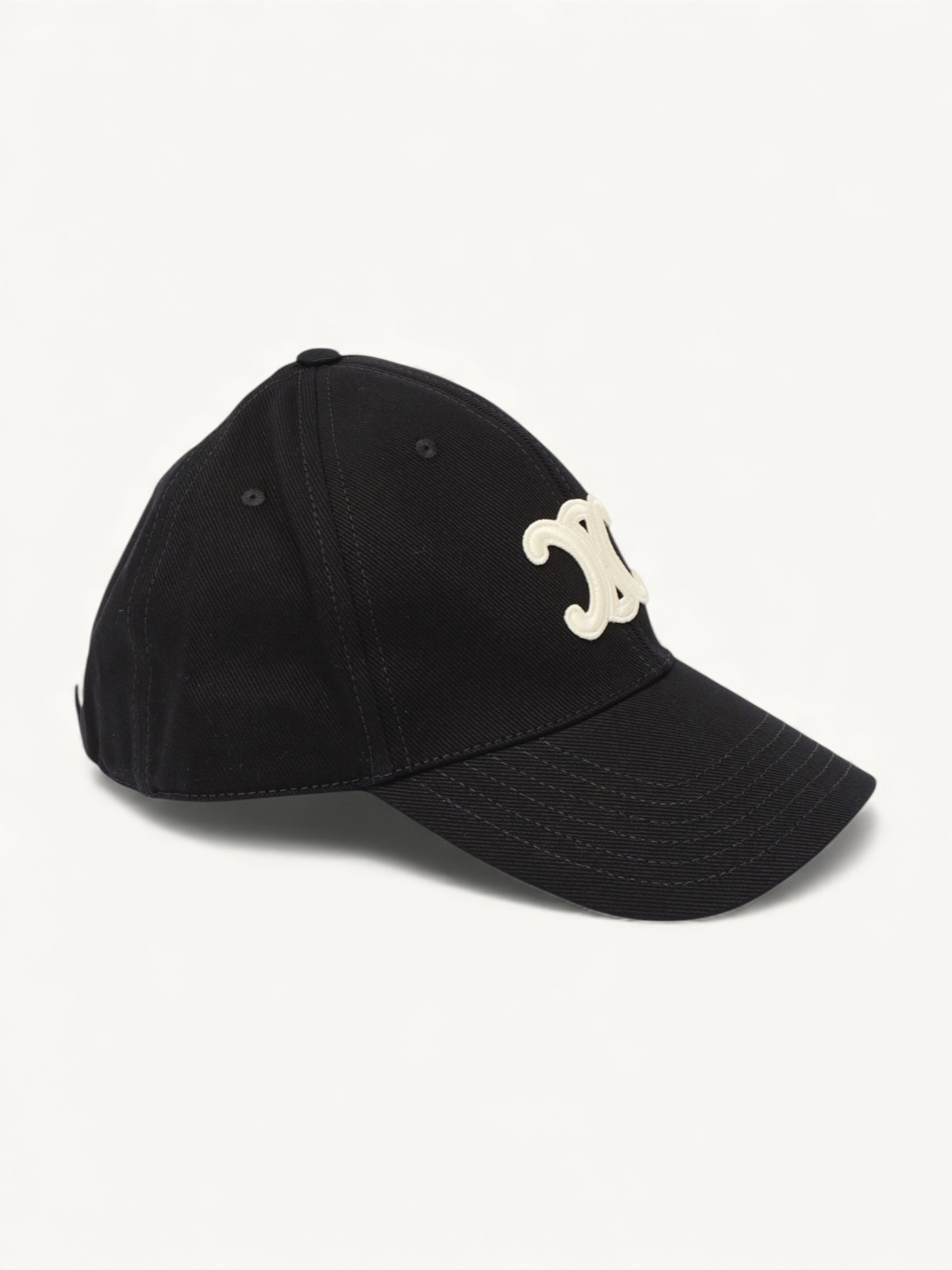 Celine Cap 2