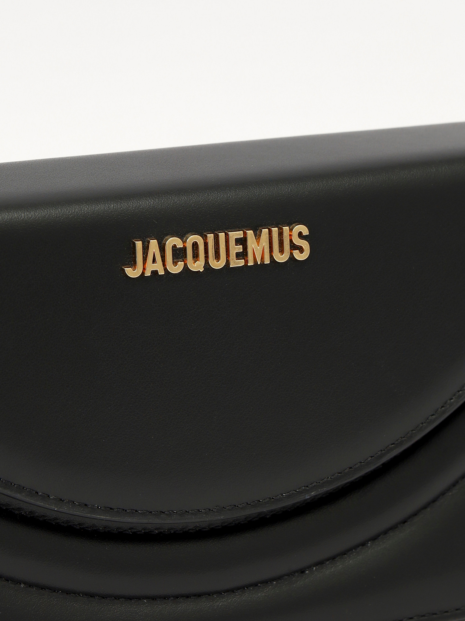 Jacquemus Le Sac Rond 4