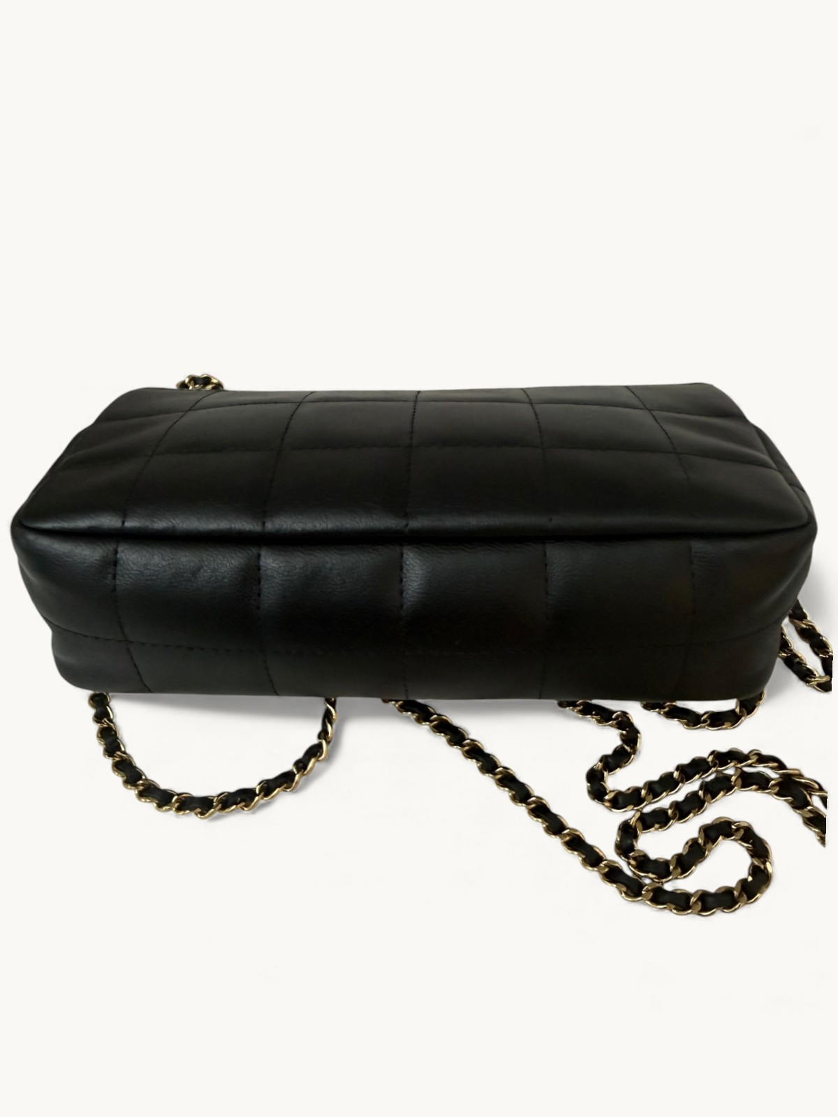 Сумки Chanel Chocolate Bar изображение #6