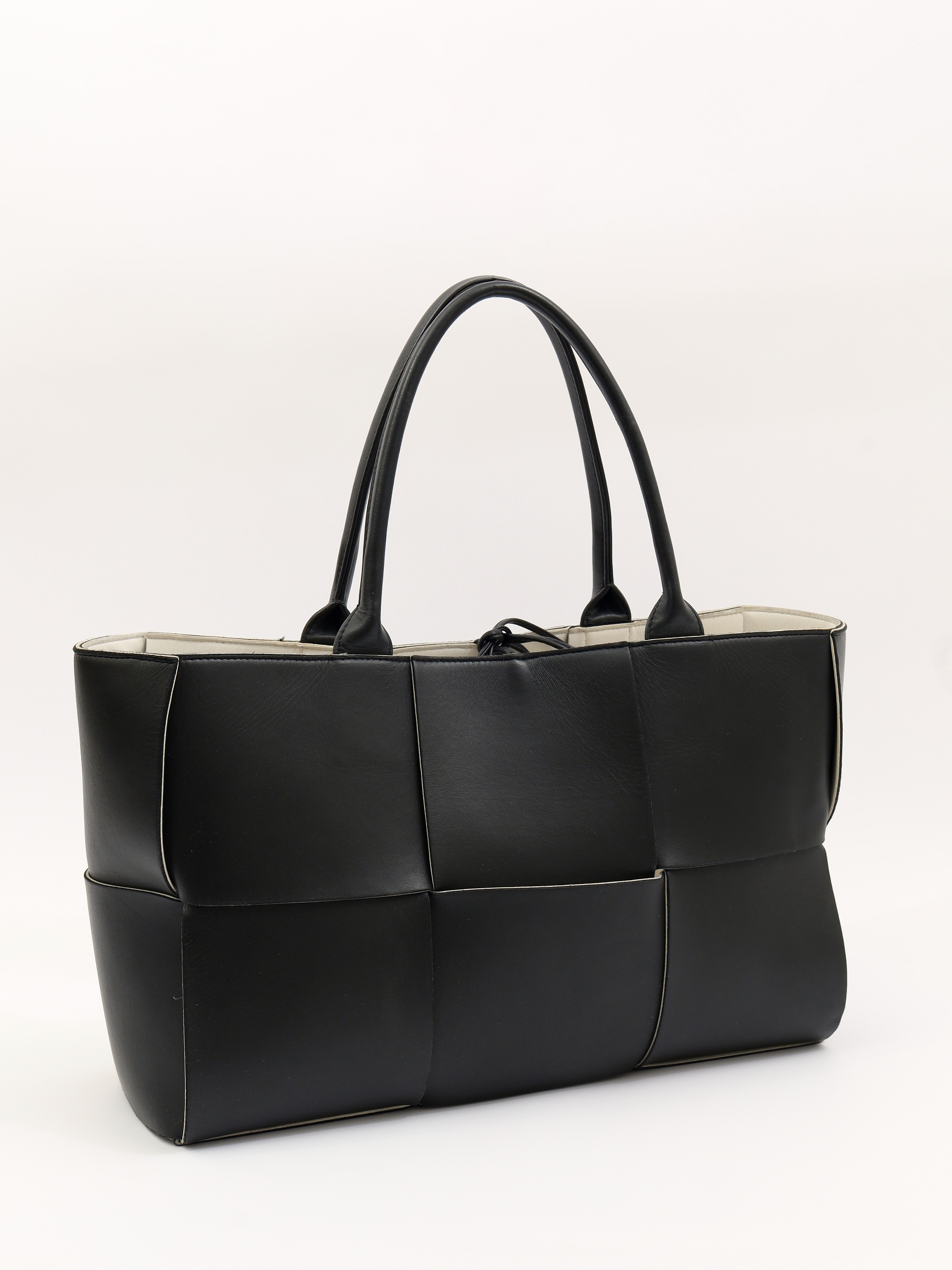 Bottega Veneta Arco 3