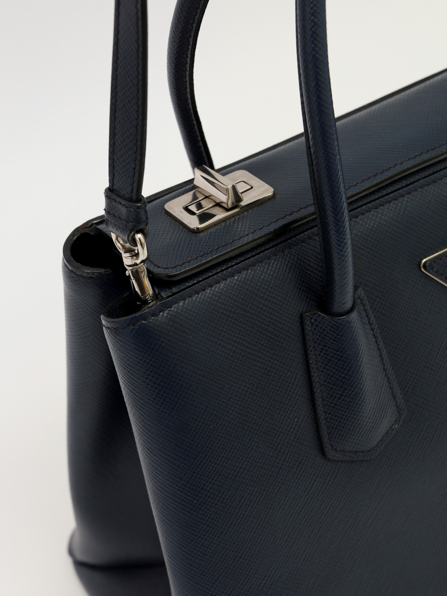 Сумки Prada Double изображение #7
