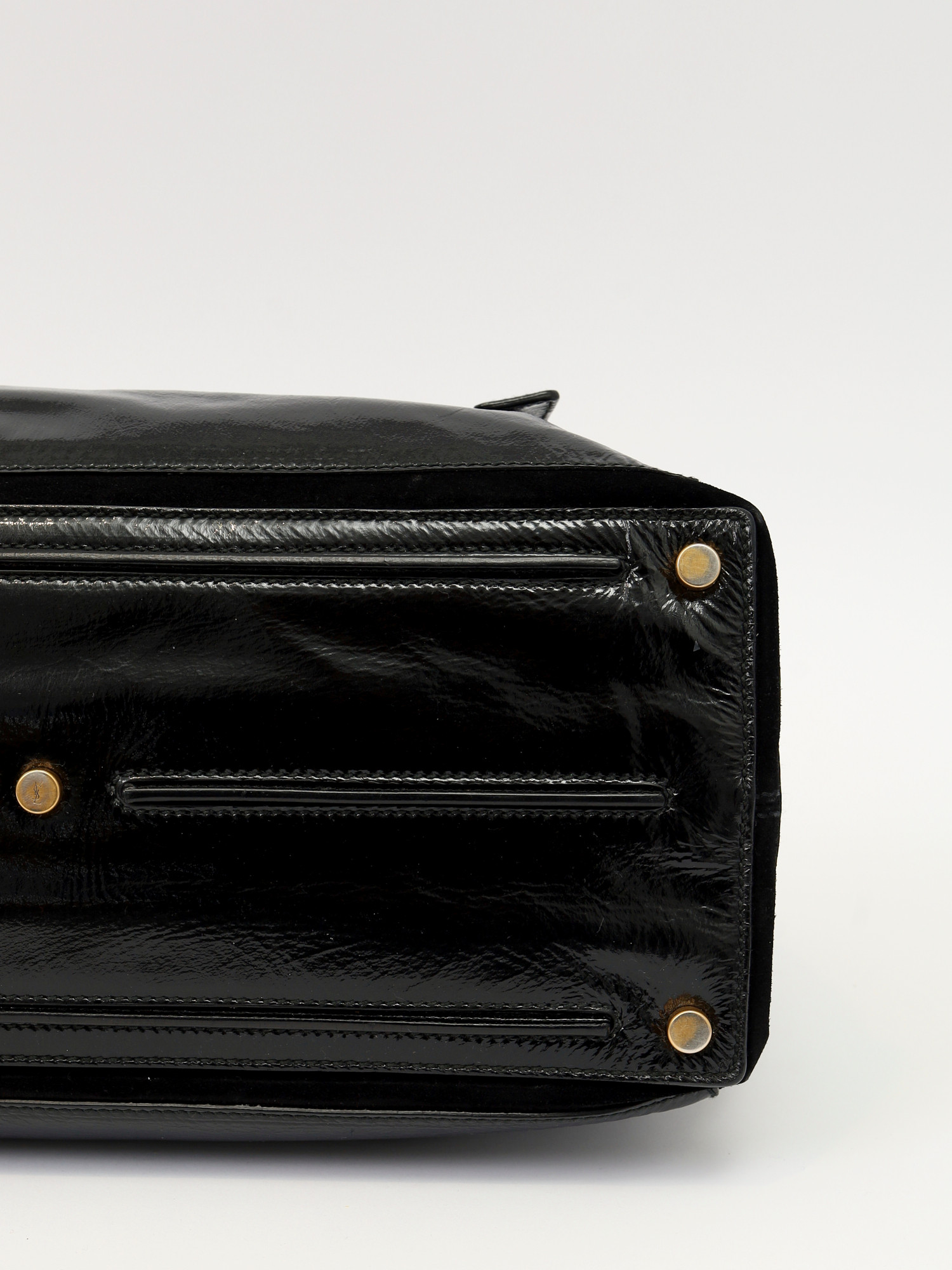 Saint Laurent Muse 8