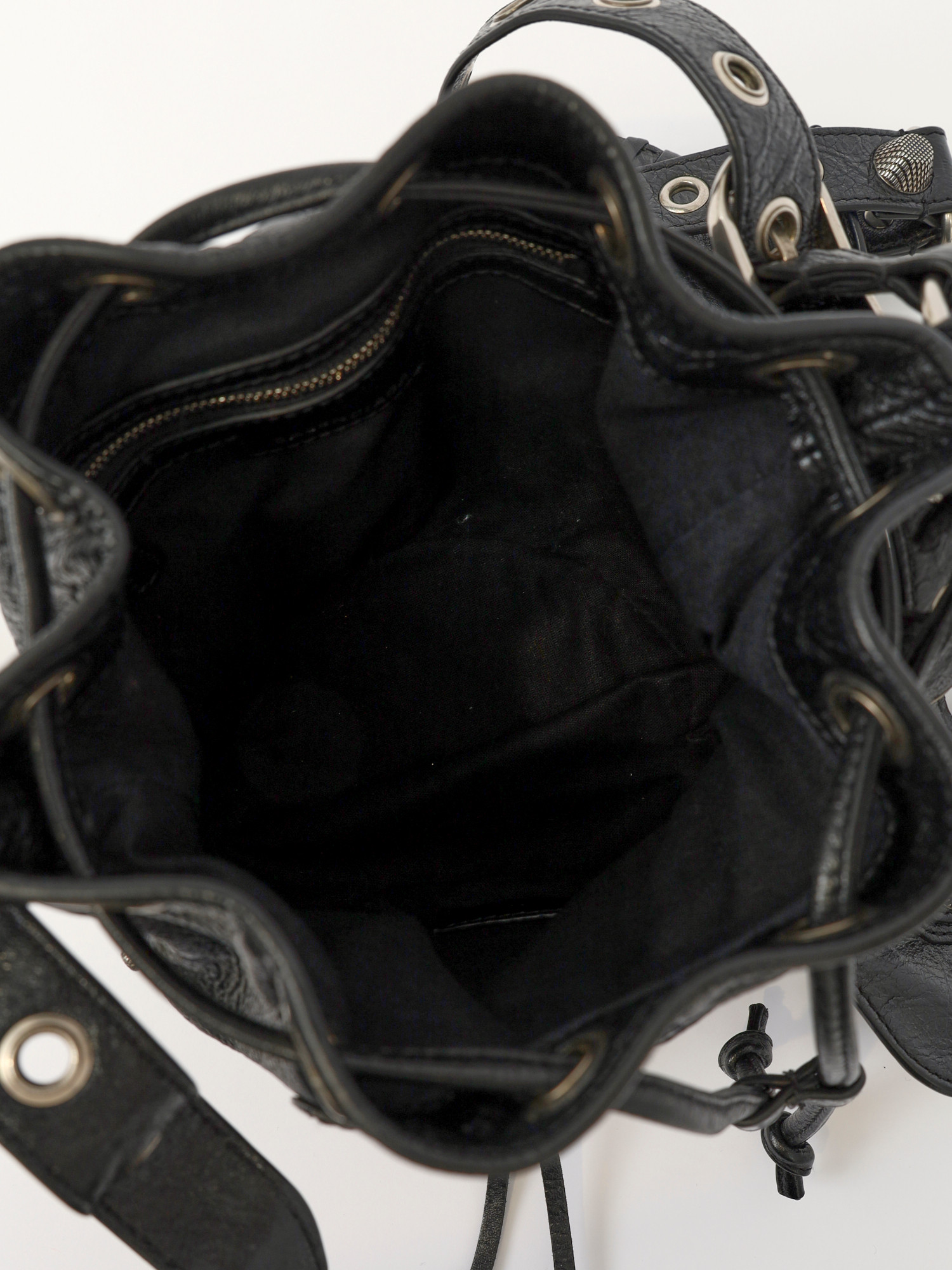 Balenciaga Le Cagole 11