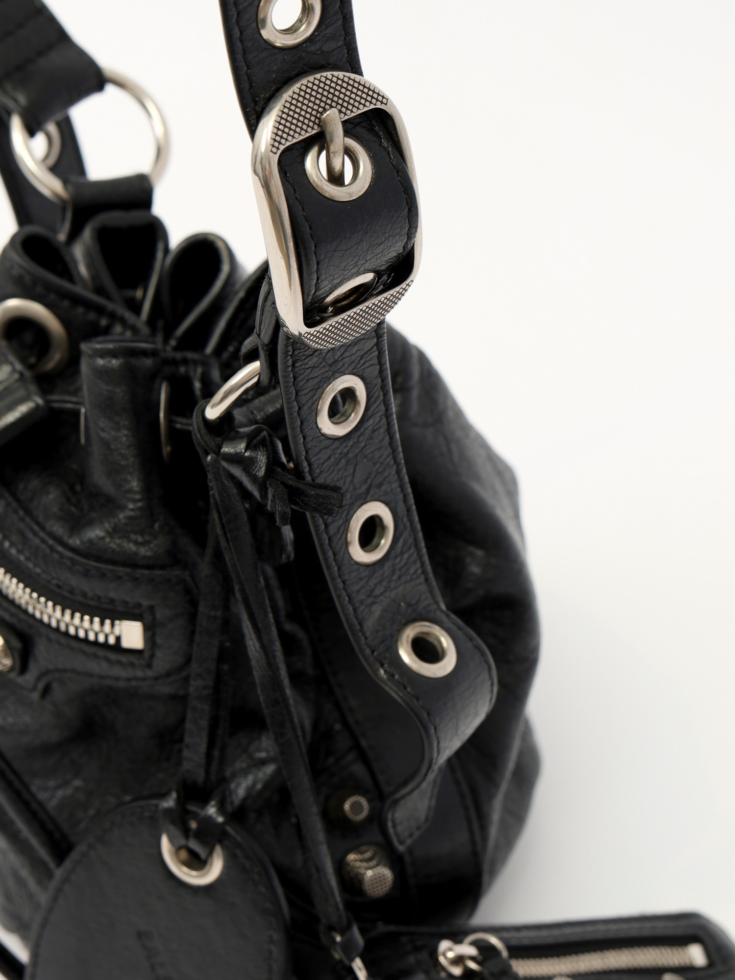 Balenciaga Le Cagole 8