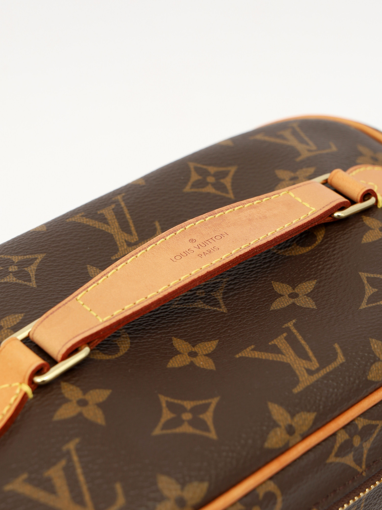 Louis Vuitton Nice 4