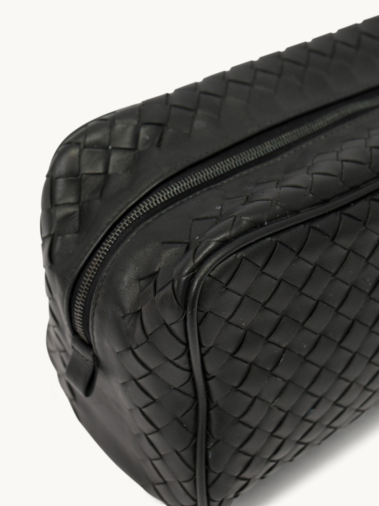 Bottega Veneta Case 3