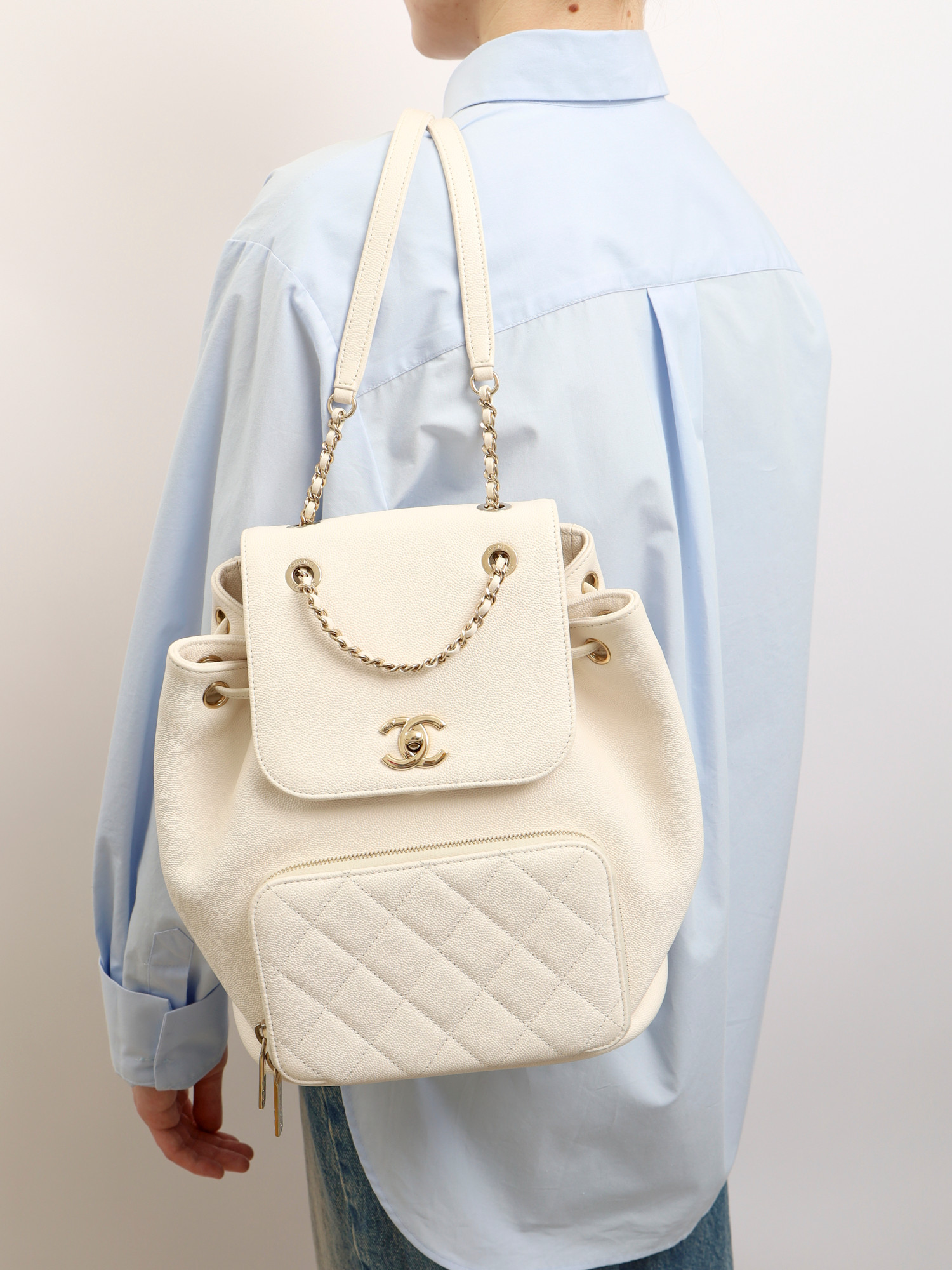 Chanel Business Affinity 1