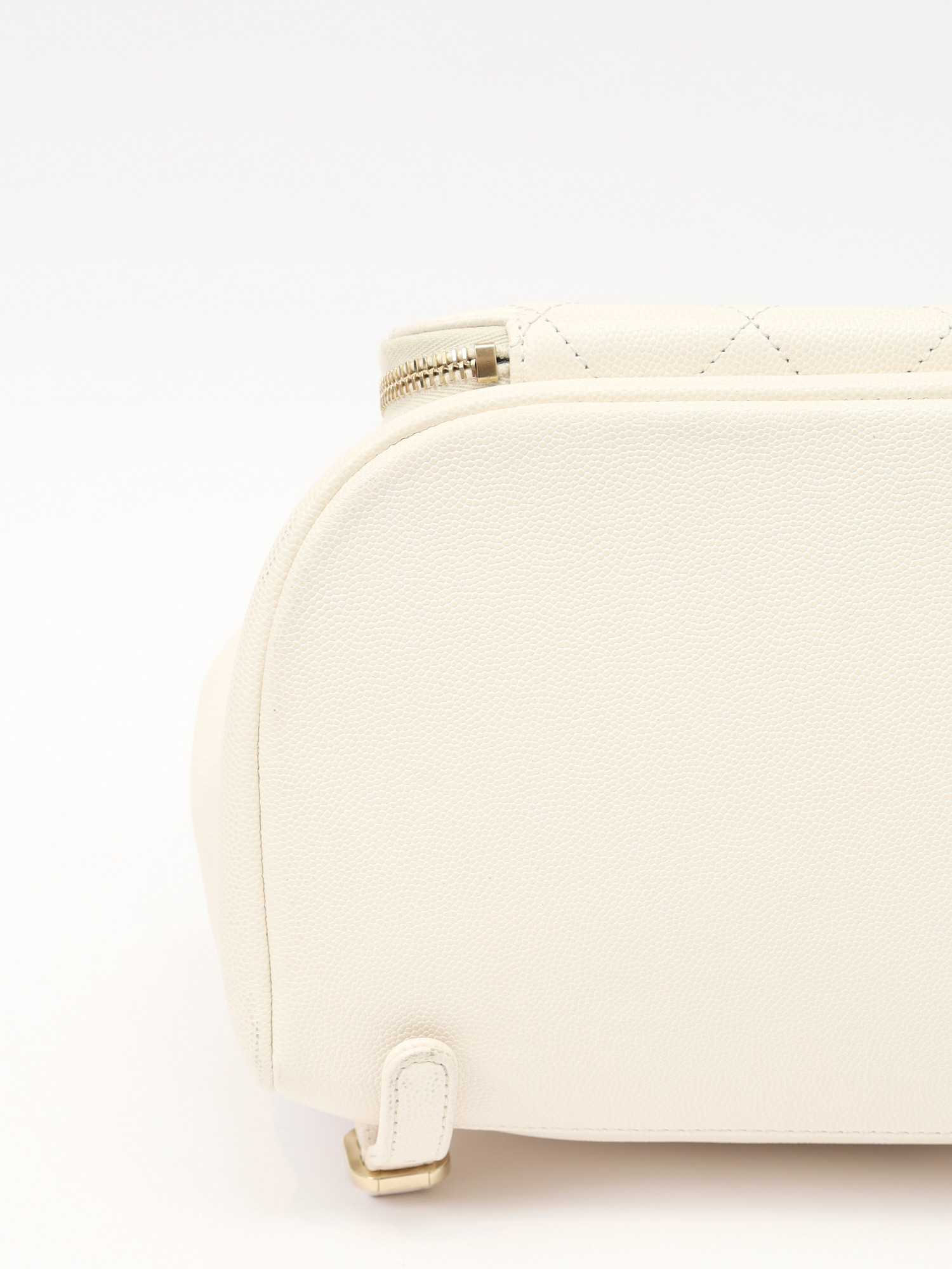 Chanel Business Affinity 7