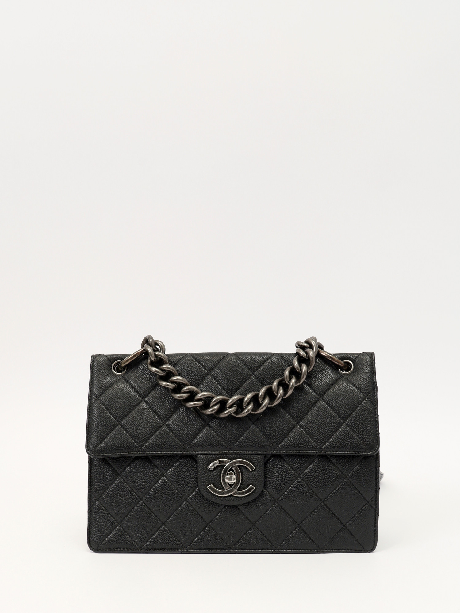 Chanel Timeless Classic 0